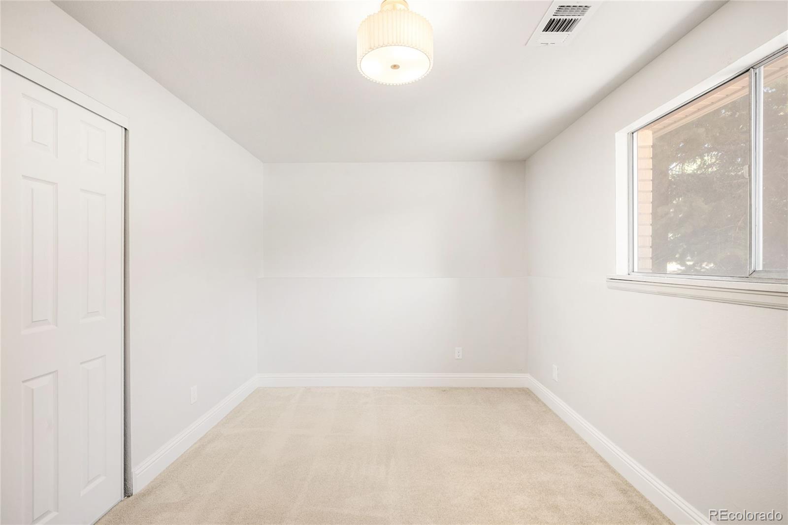 9565 W Dakota Avenue