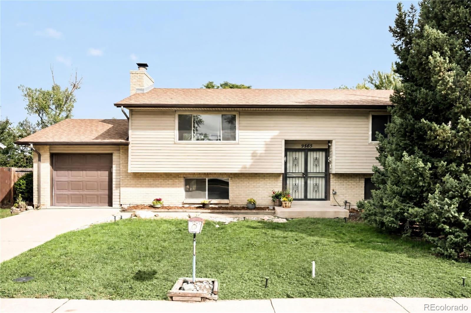 9565 W Dakota Avenue