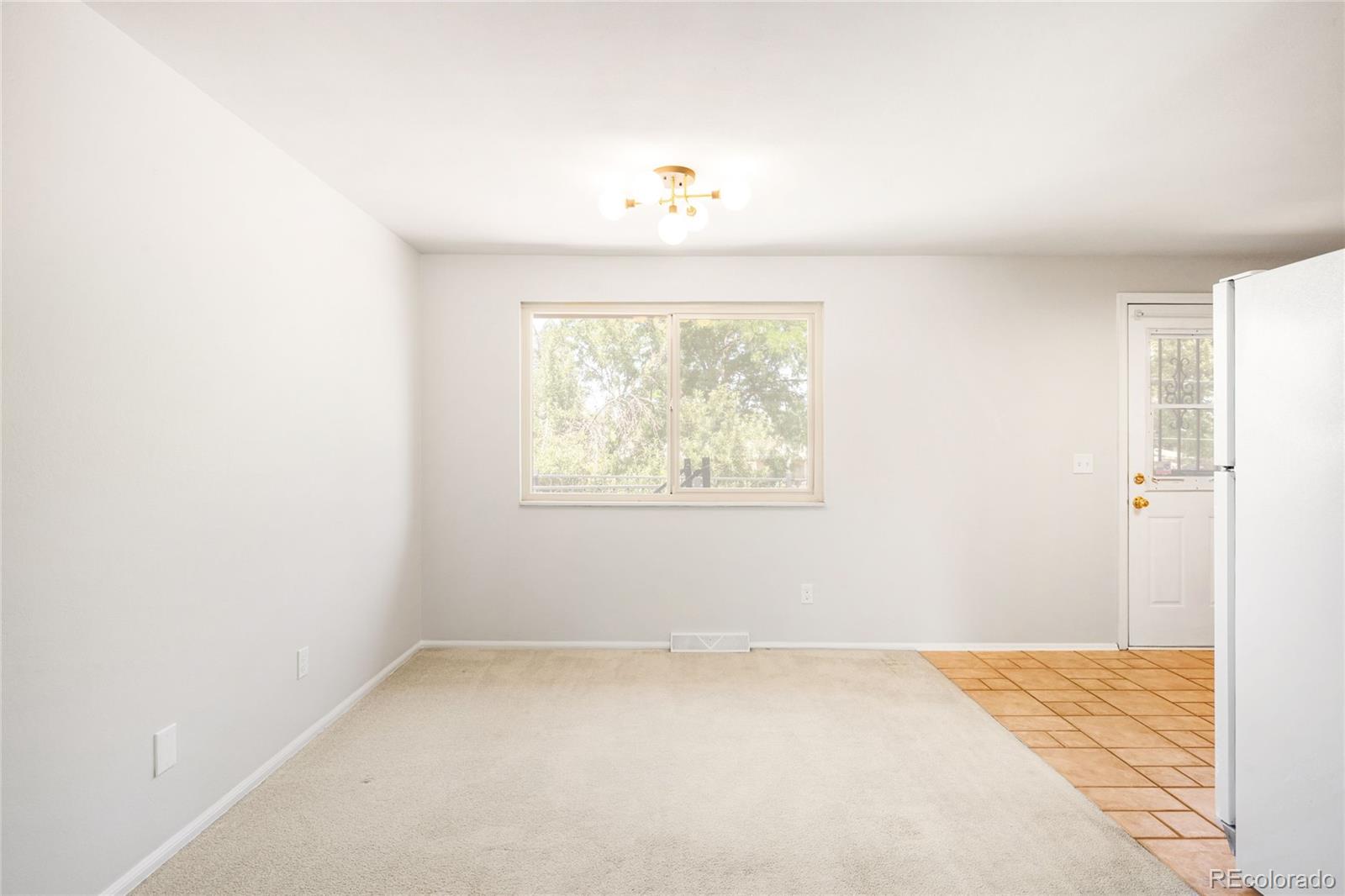 9565 W Dakota Avenue