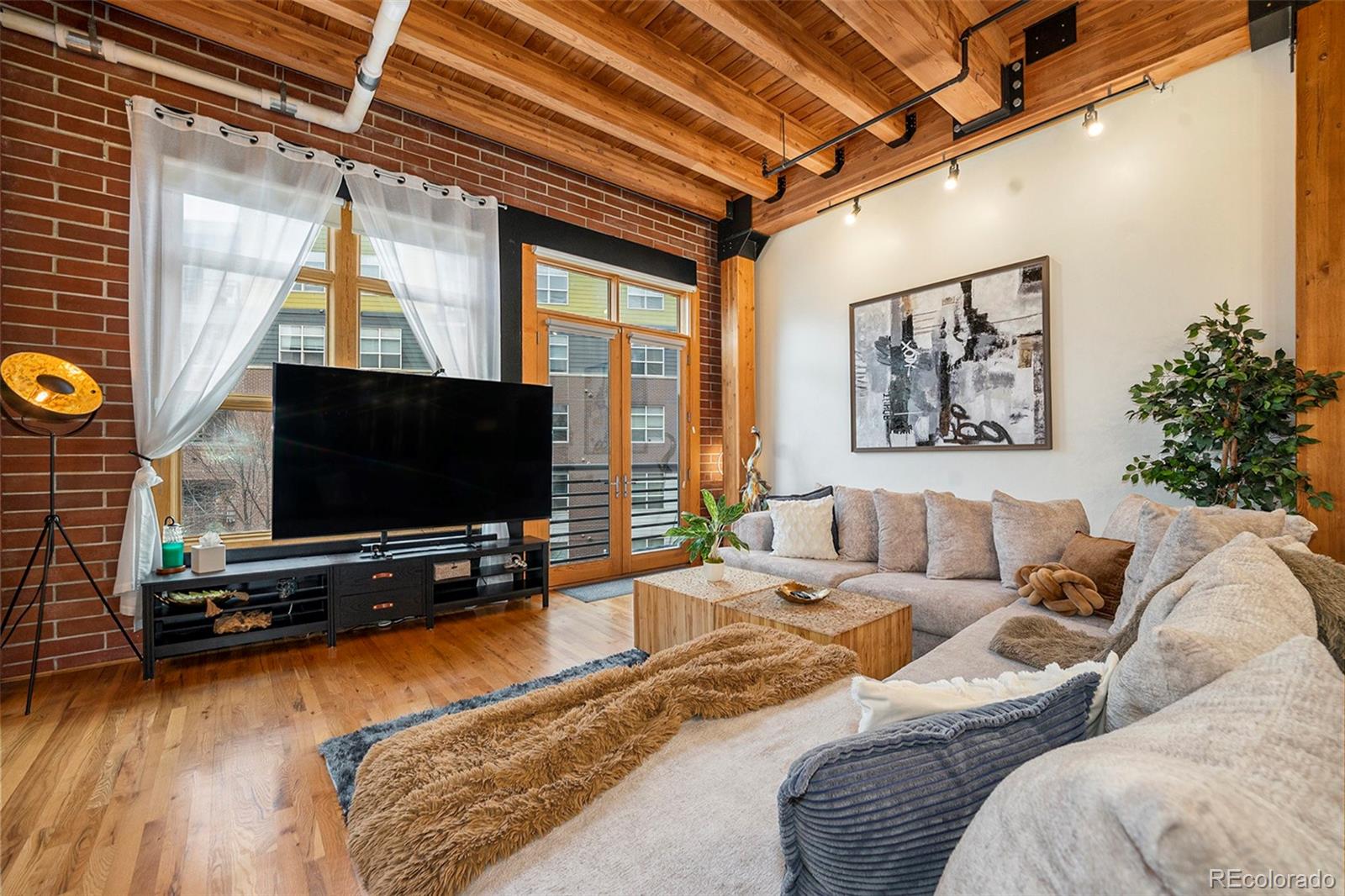 2955 Inca Street Unit: 2L