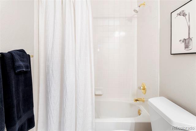 1011 S Valentia Street Unit: 148