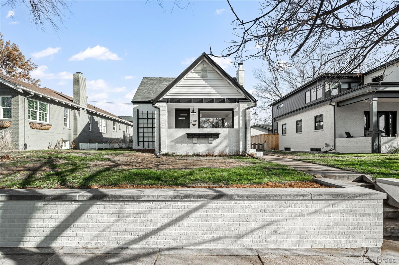 1452 S Vine Street