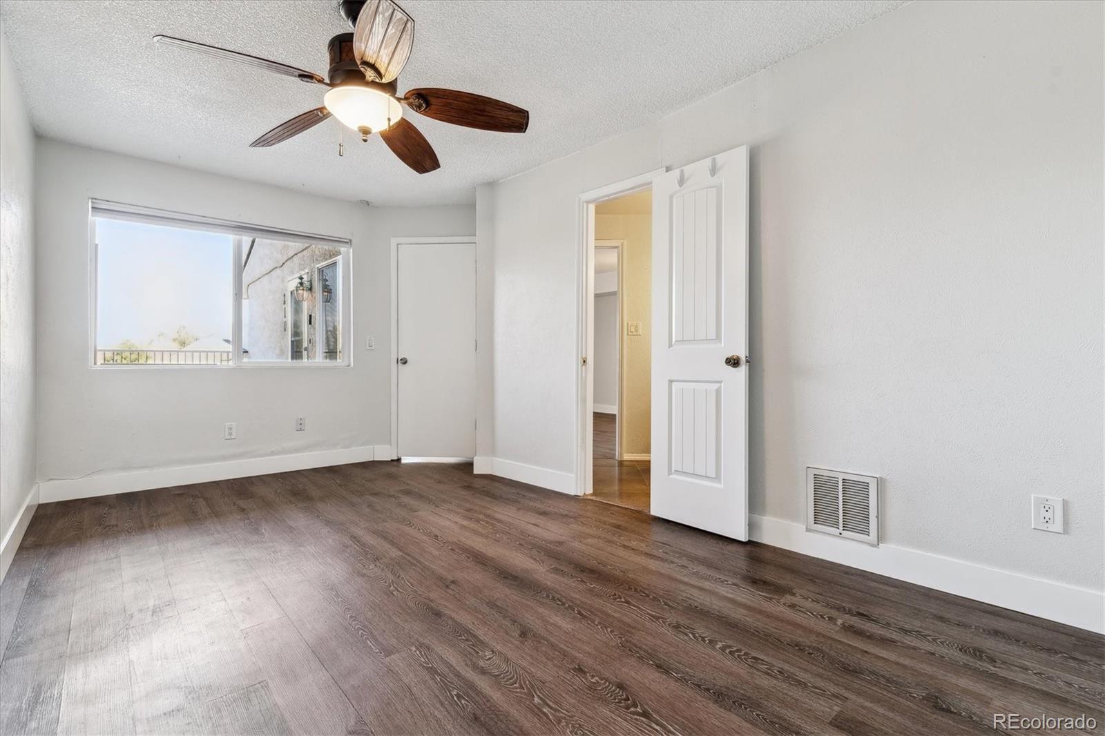 1820 Newland Court Unit: 210