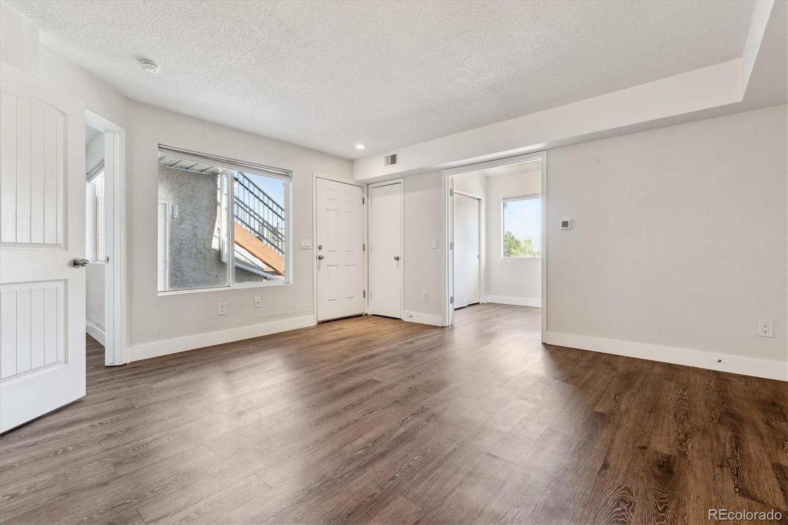 1820 Newland Court Unit: 210