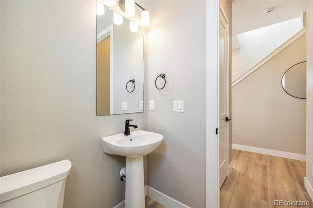 888 S Valentia Street Unit: 106