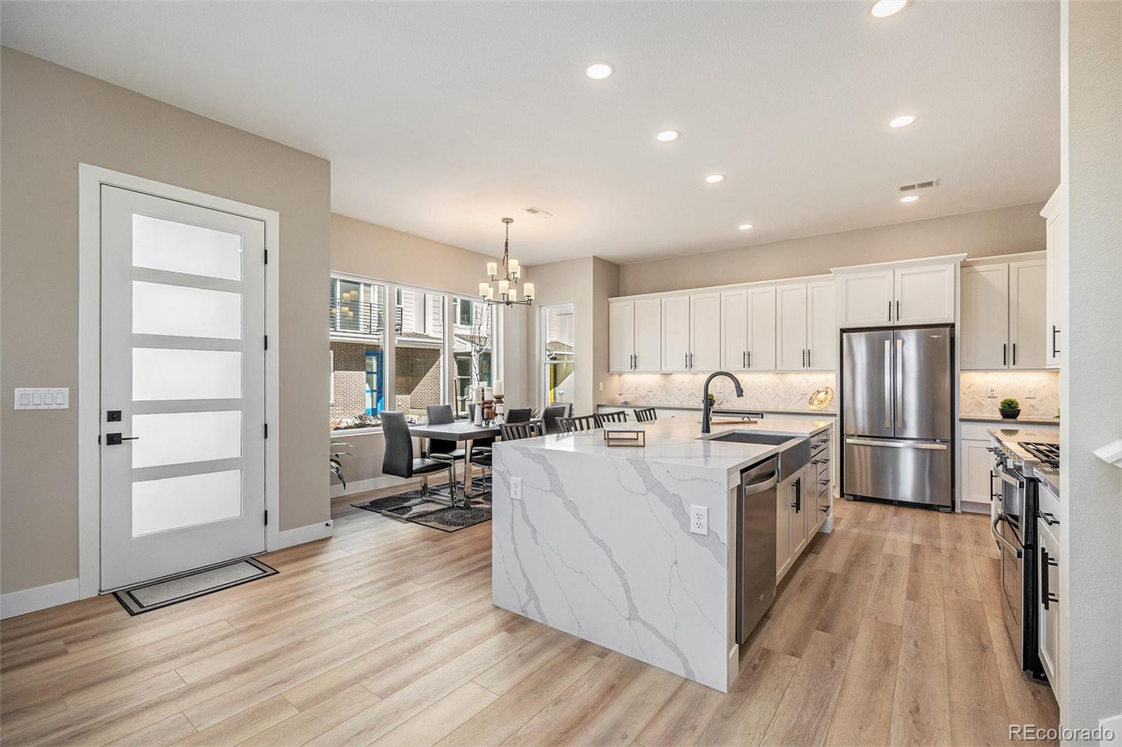 888 S Valentia Street Unit: 106
