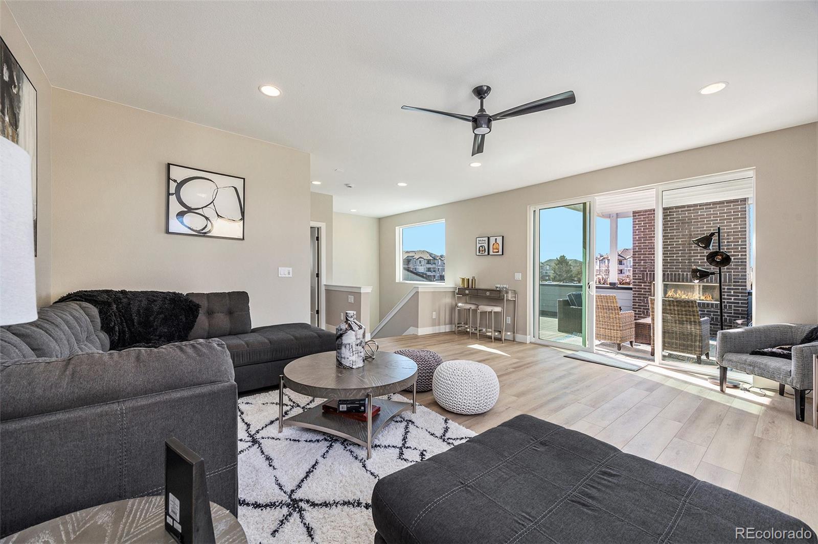 888 S Valentia Street Unit: 106