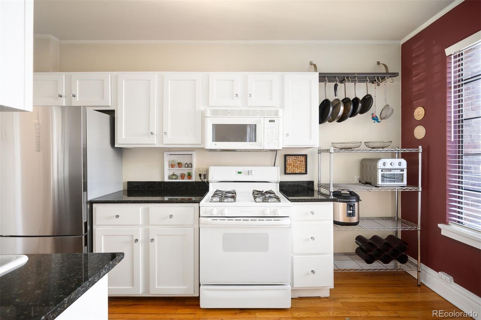 2225 E 11th Avenue Unit: 2