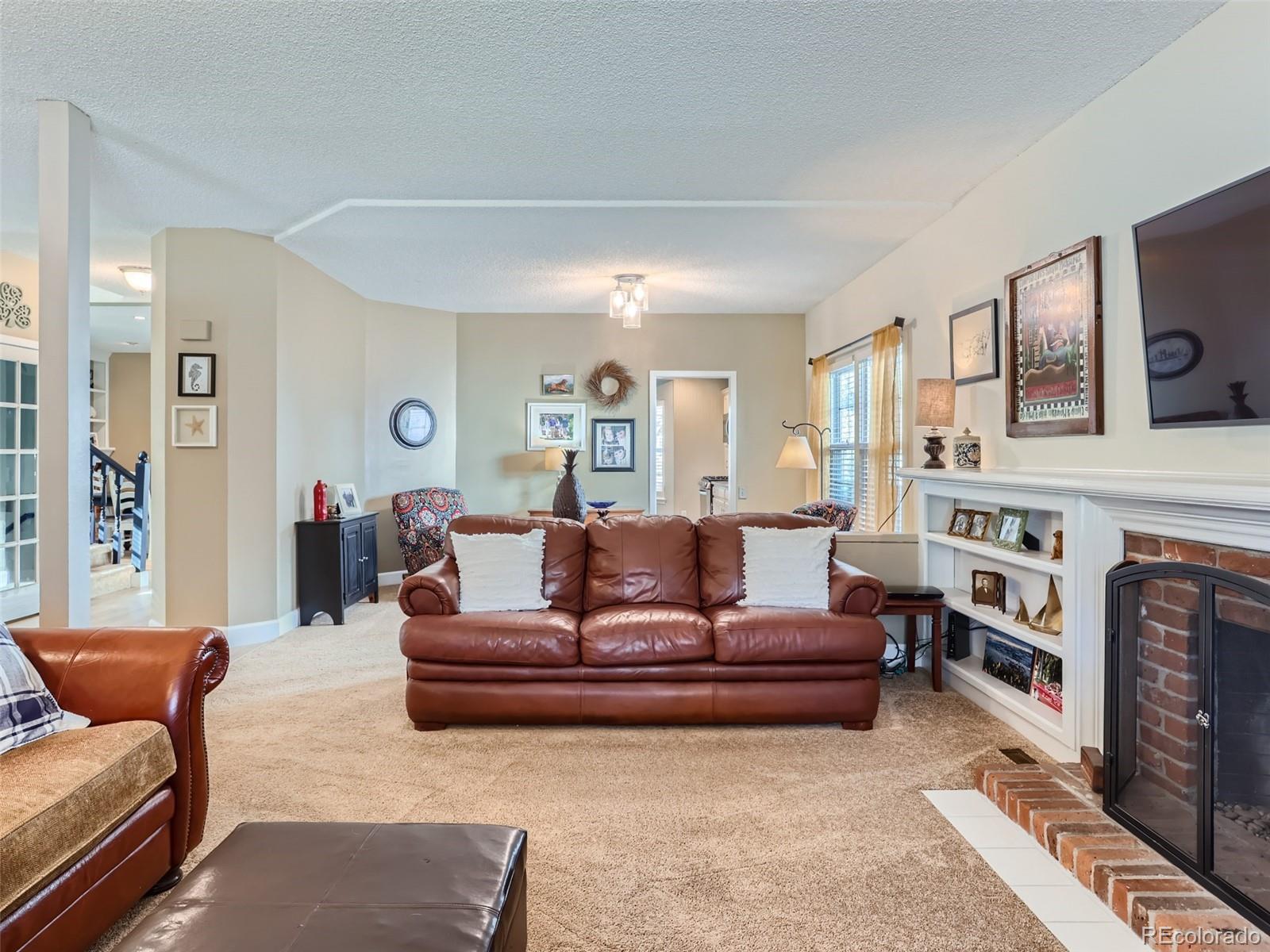 2479 W Long Circle