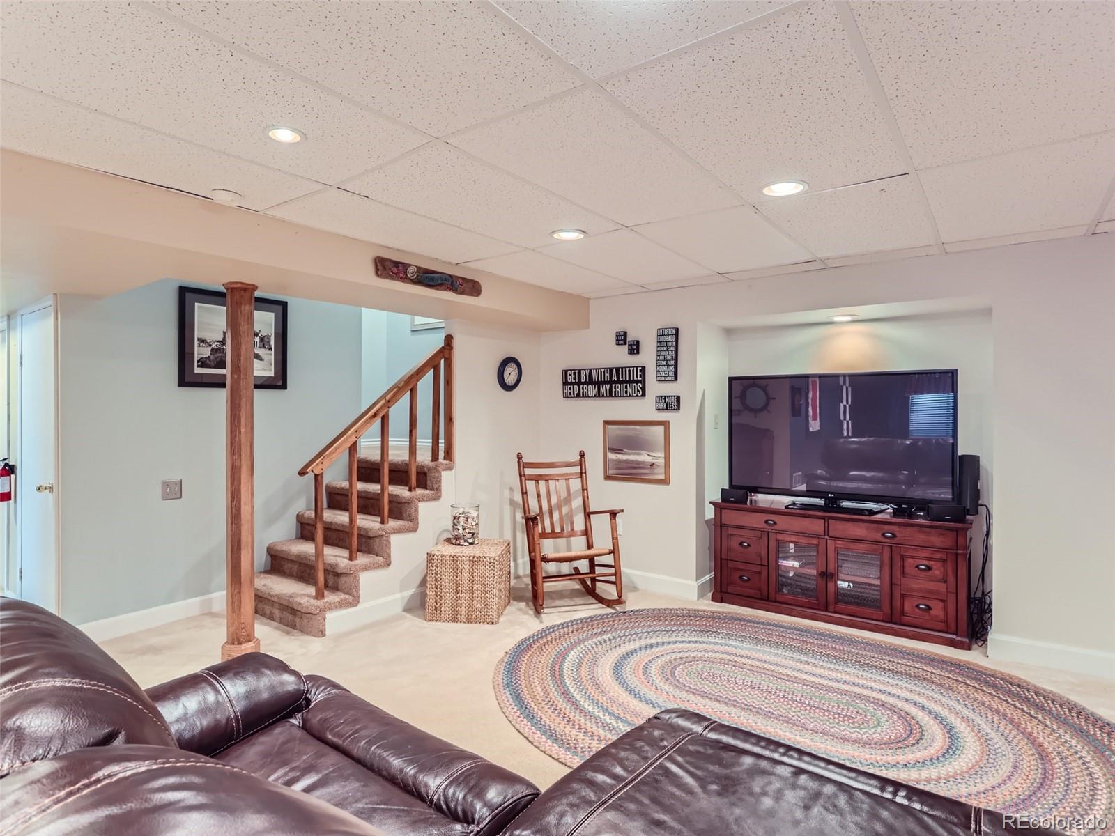 2479 W Long Circle