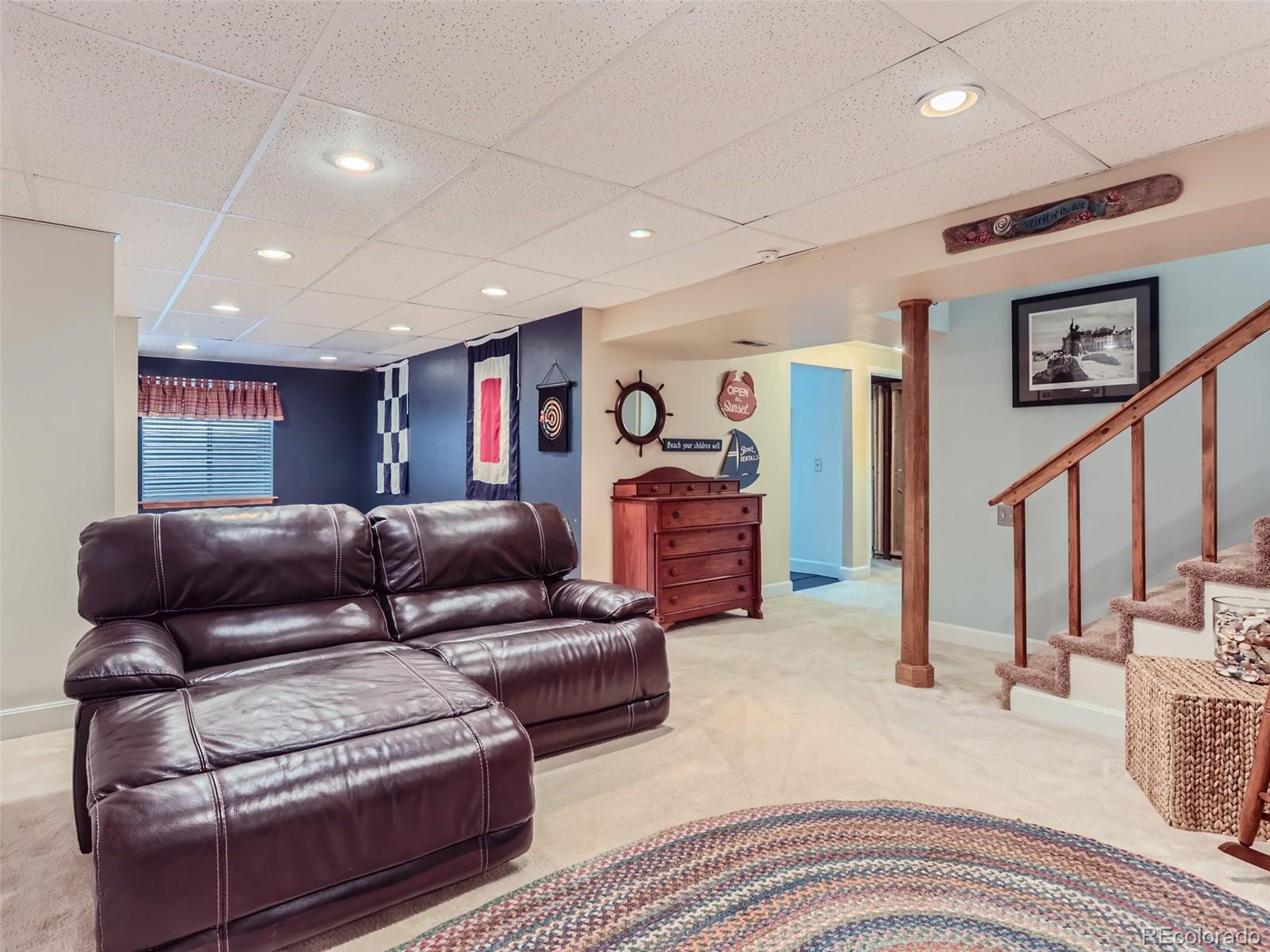 2479 W Long Circle