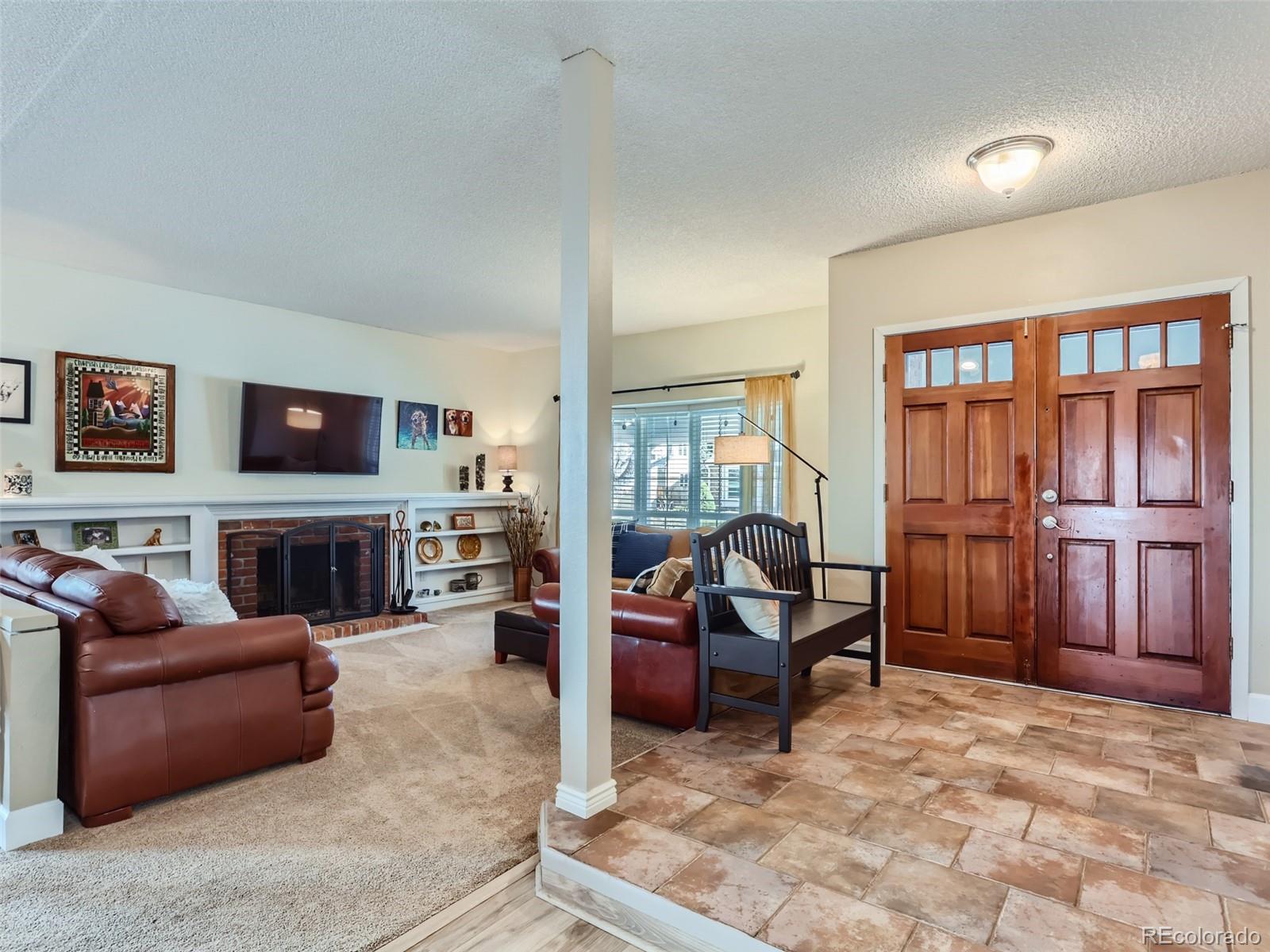 2479 W Long Circle