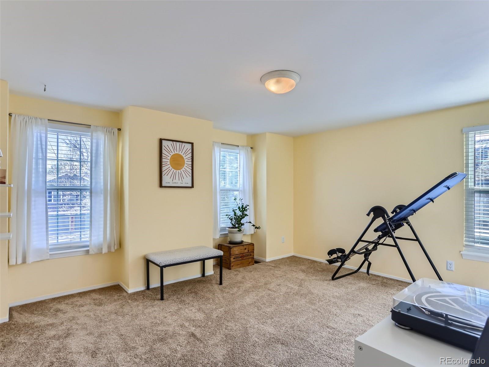 2479 W Long Circle