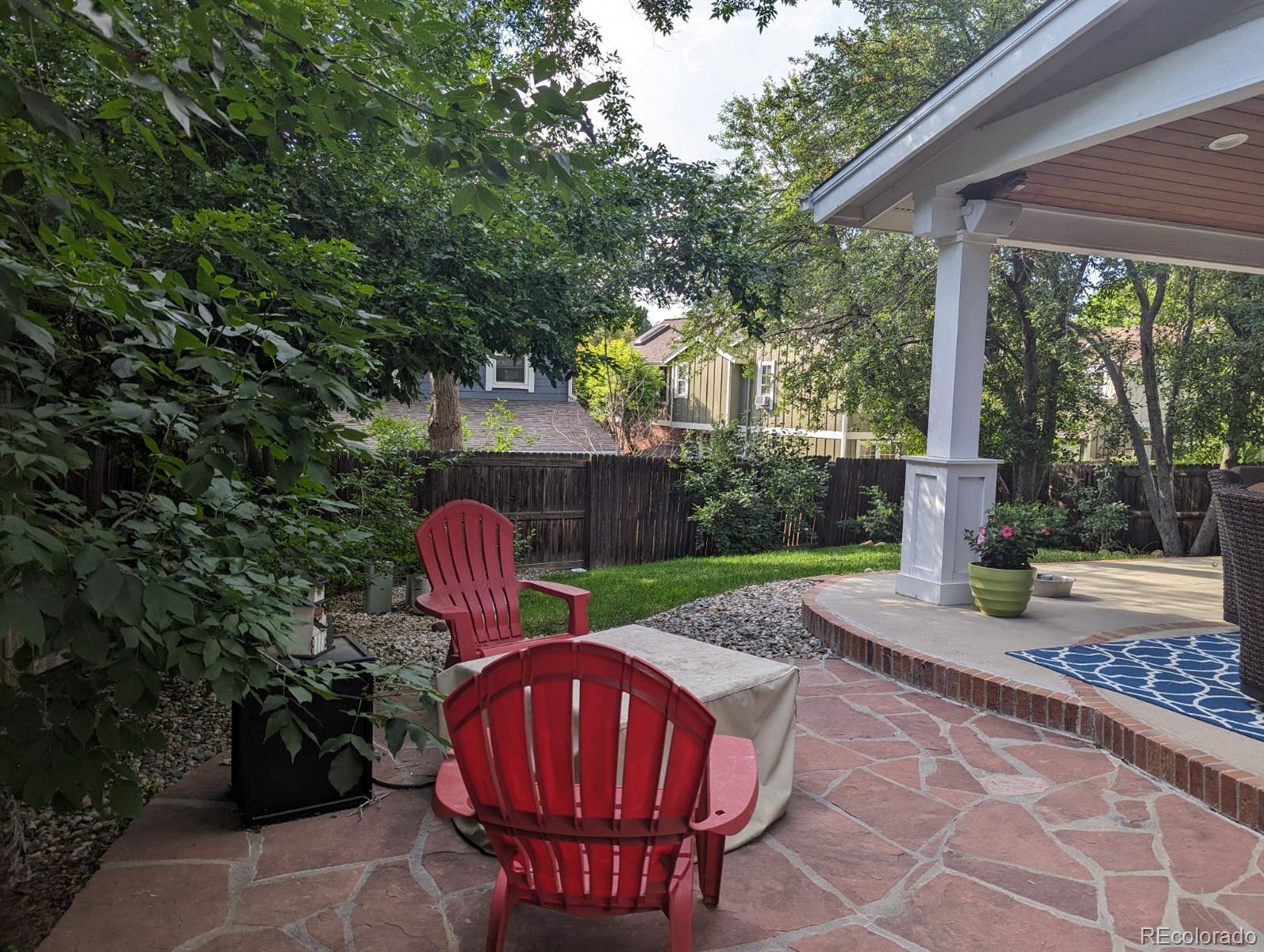 2479 W Long Circle