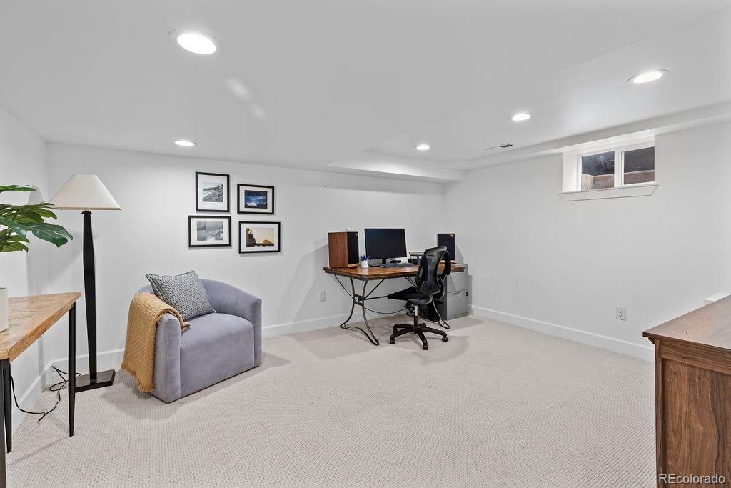 1243 Elm Street