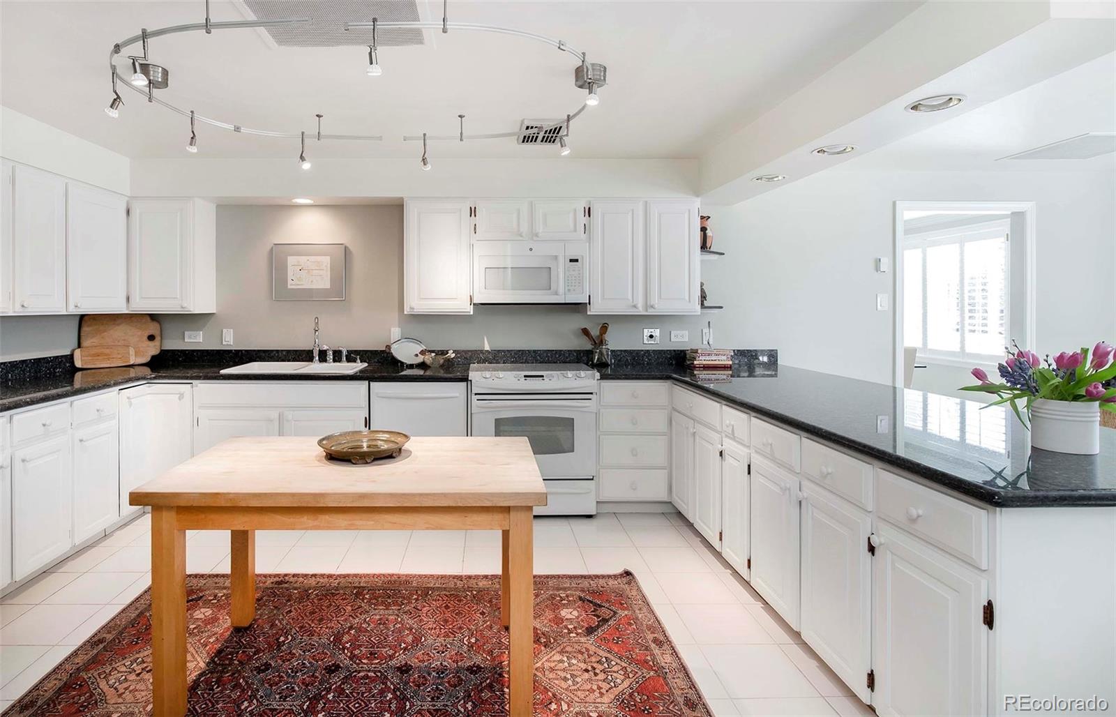 1510 E 10th Avenue Unit: 2E