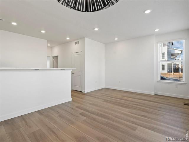 928 Farrier Lane