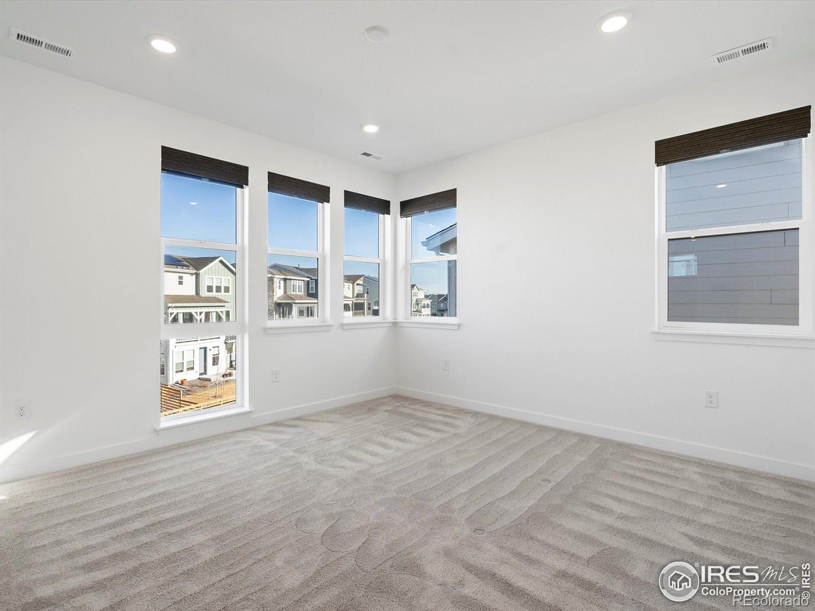928 Farrier Lane