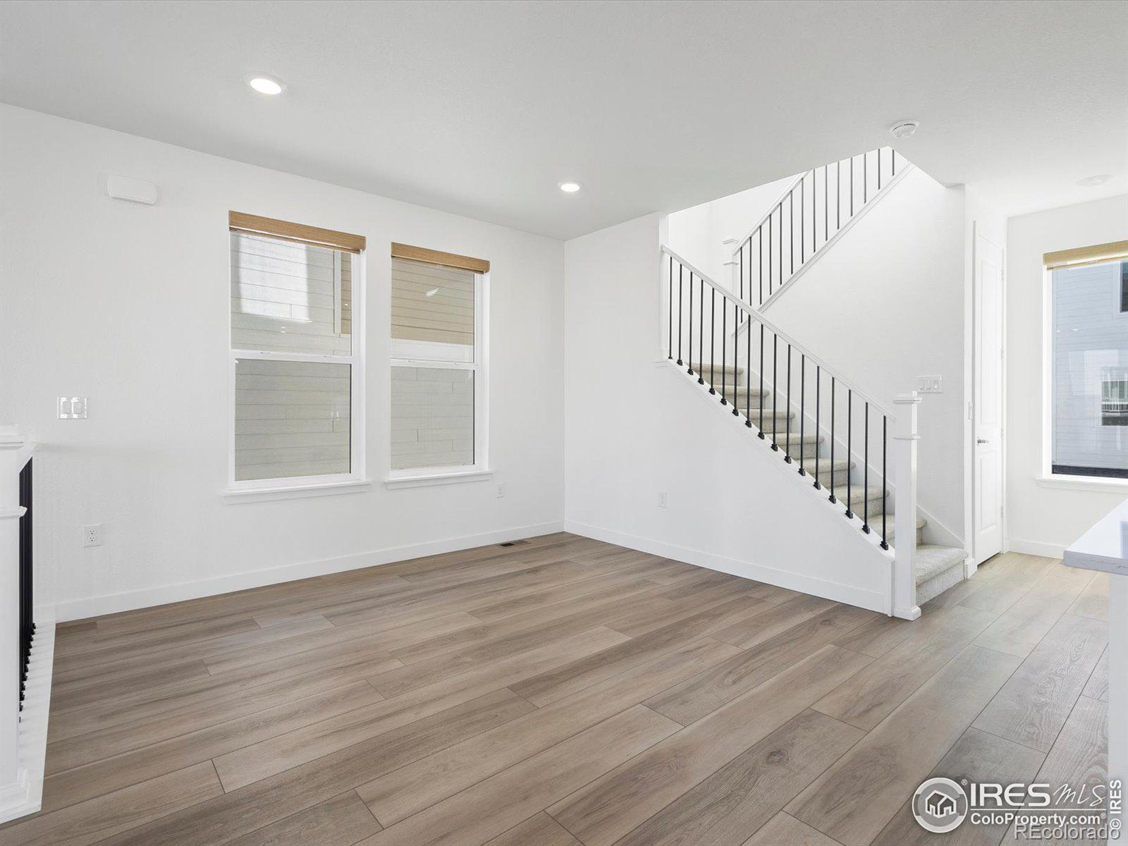 928 Farrier Lane