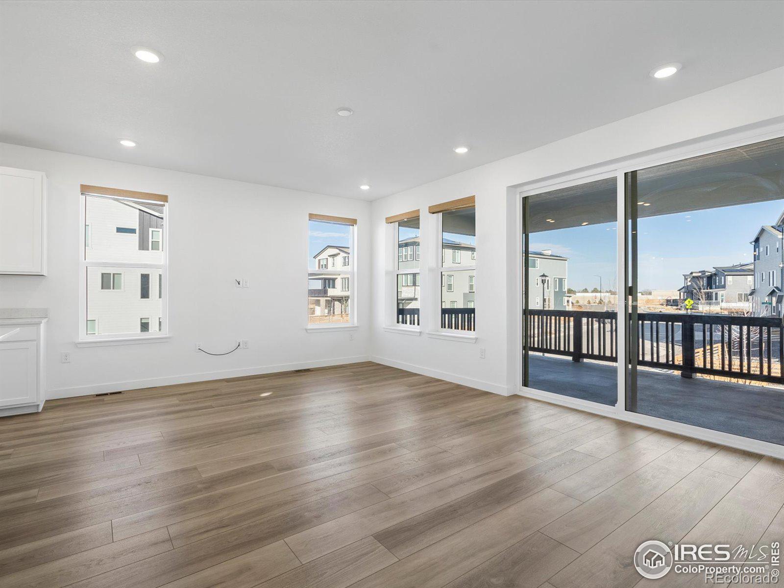 928 Farrier Lane