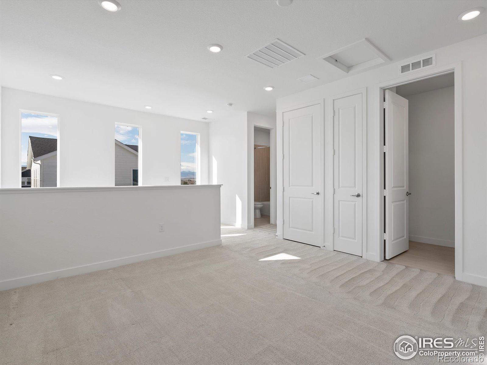 928 Farrier Lane
