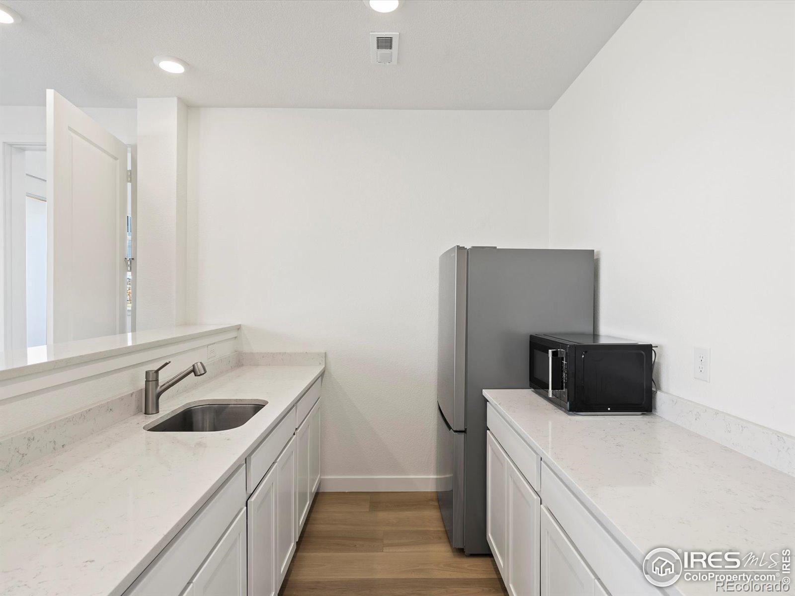 928 Farrier Lane