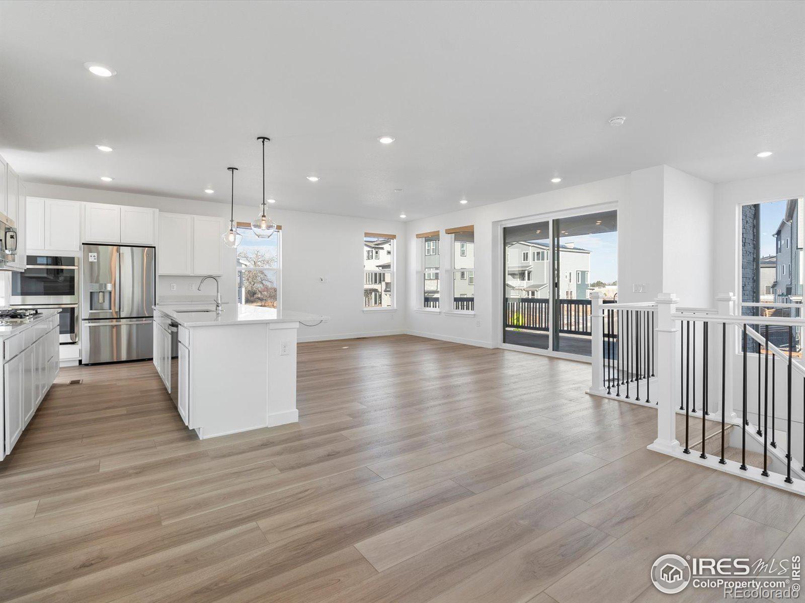 928 Farrier Lane