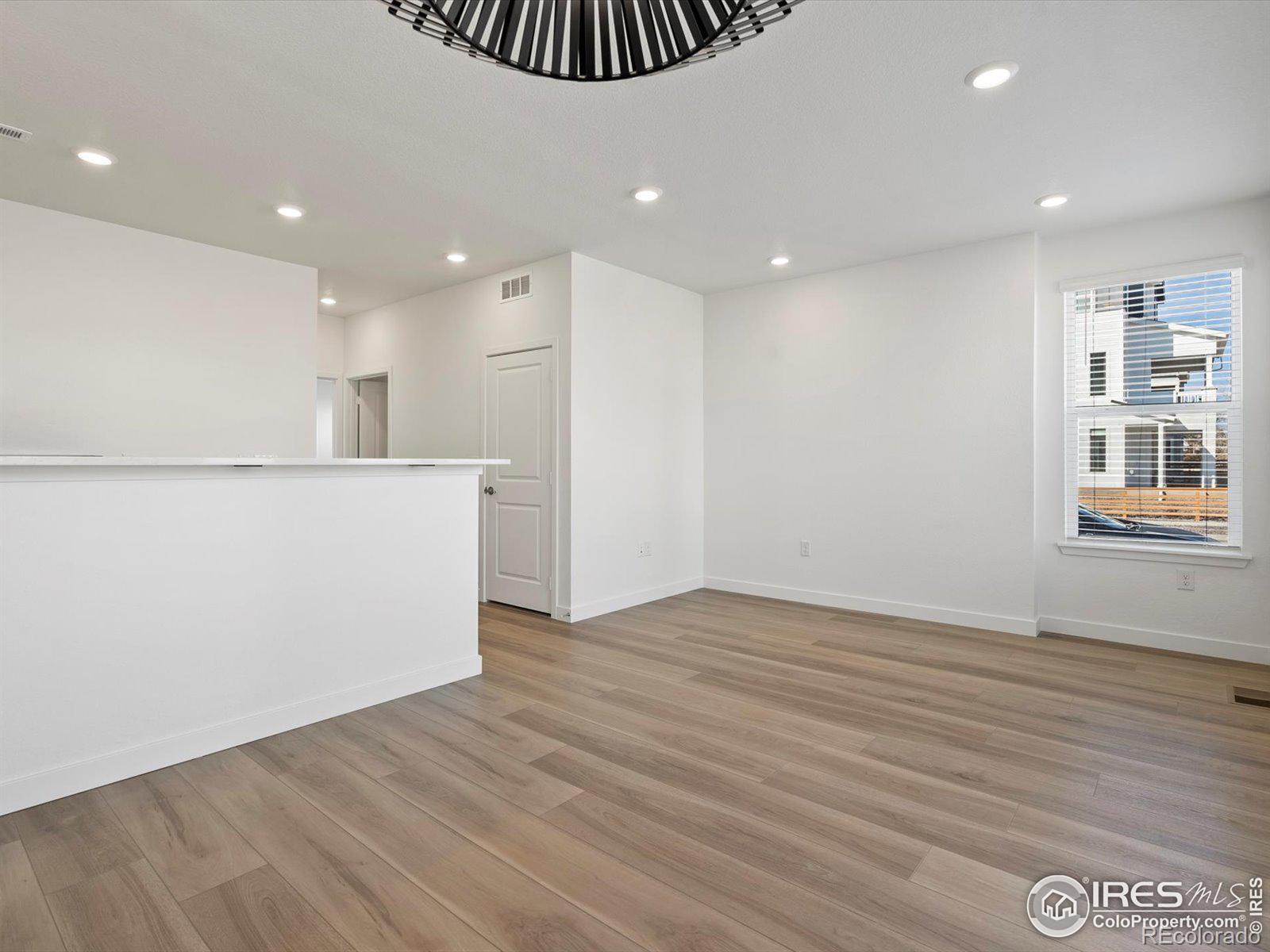 928 Farrier Lane