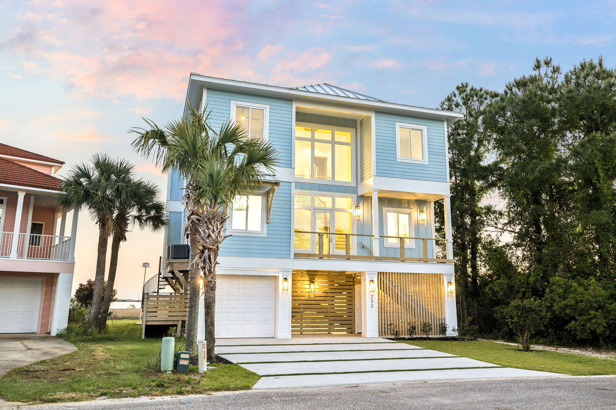 232 Tecumseh Lane