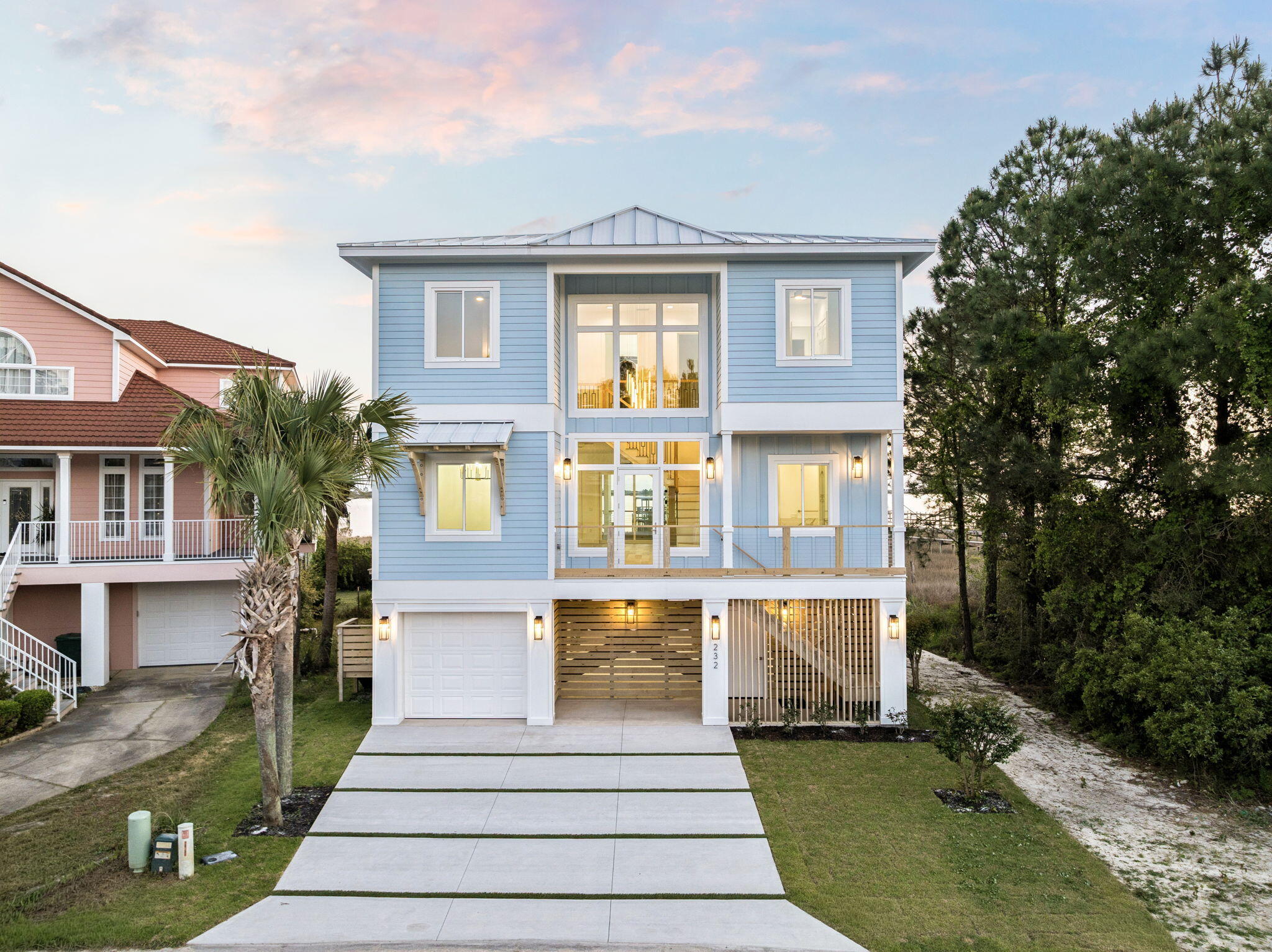 232 Tecumseh Lane