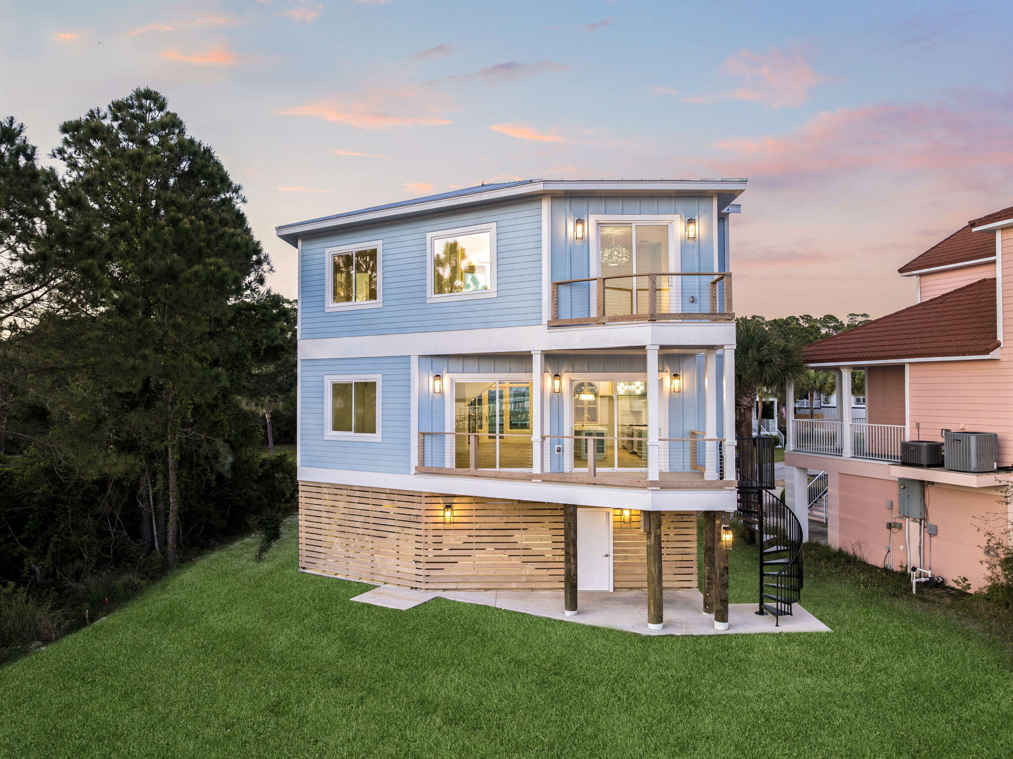 232 Tecumseh Lane