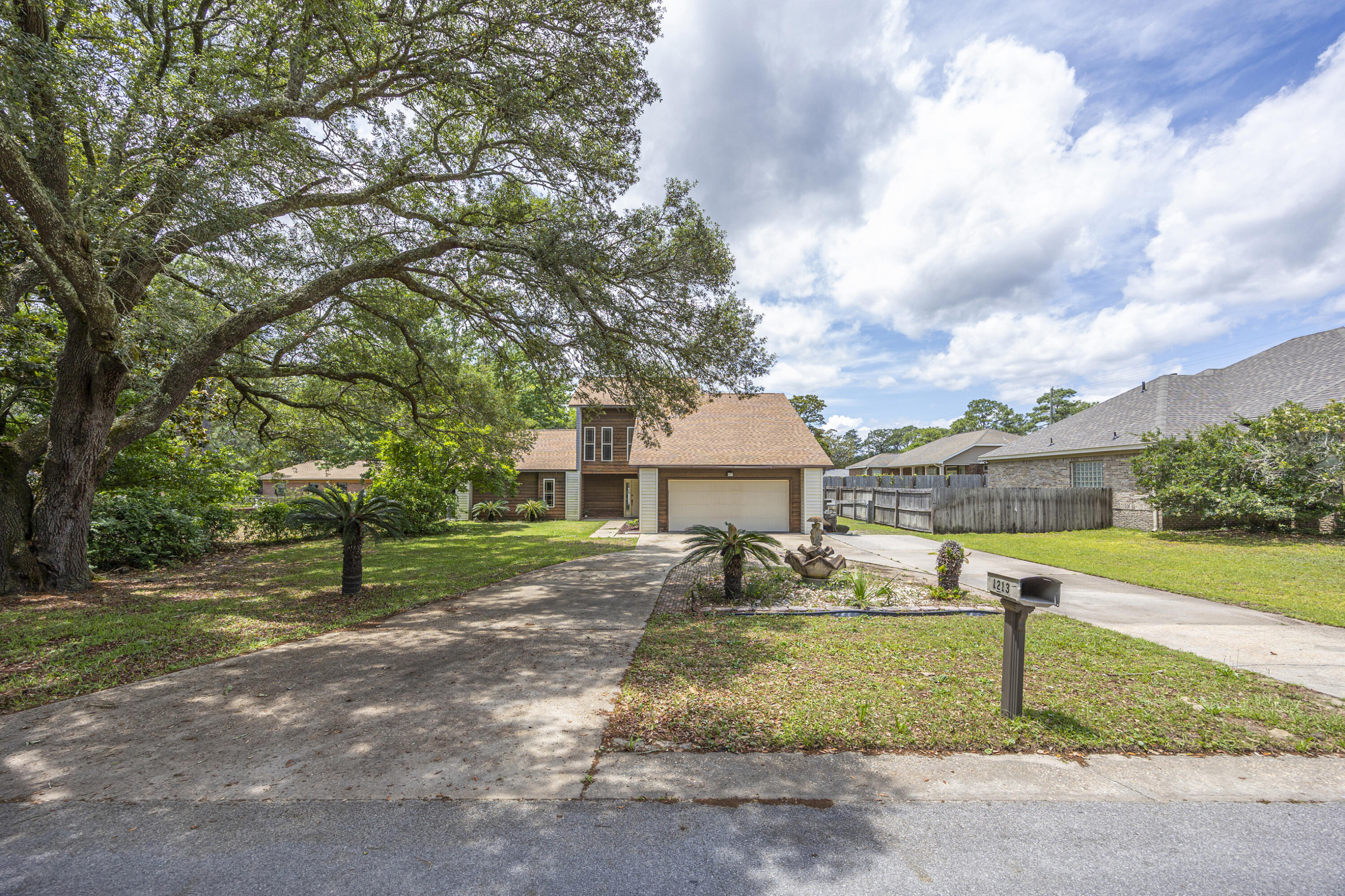 1213 Forest Heights Road