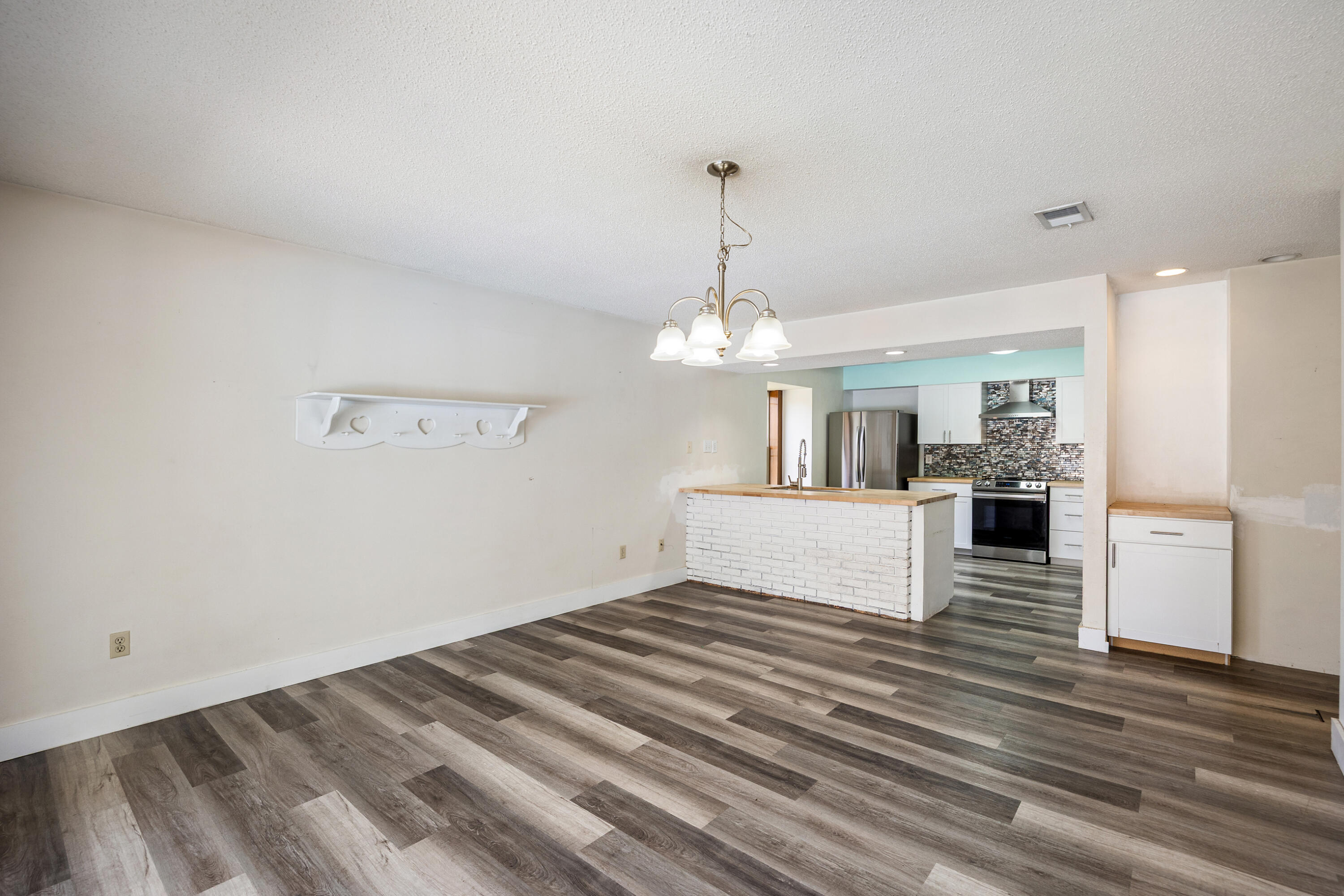 1213 Forest Heights Road