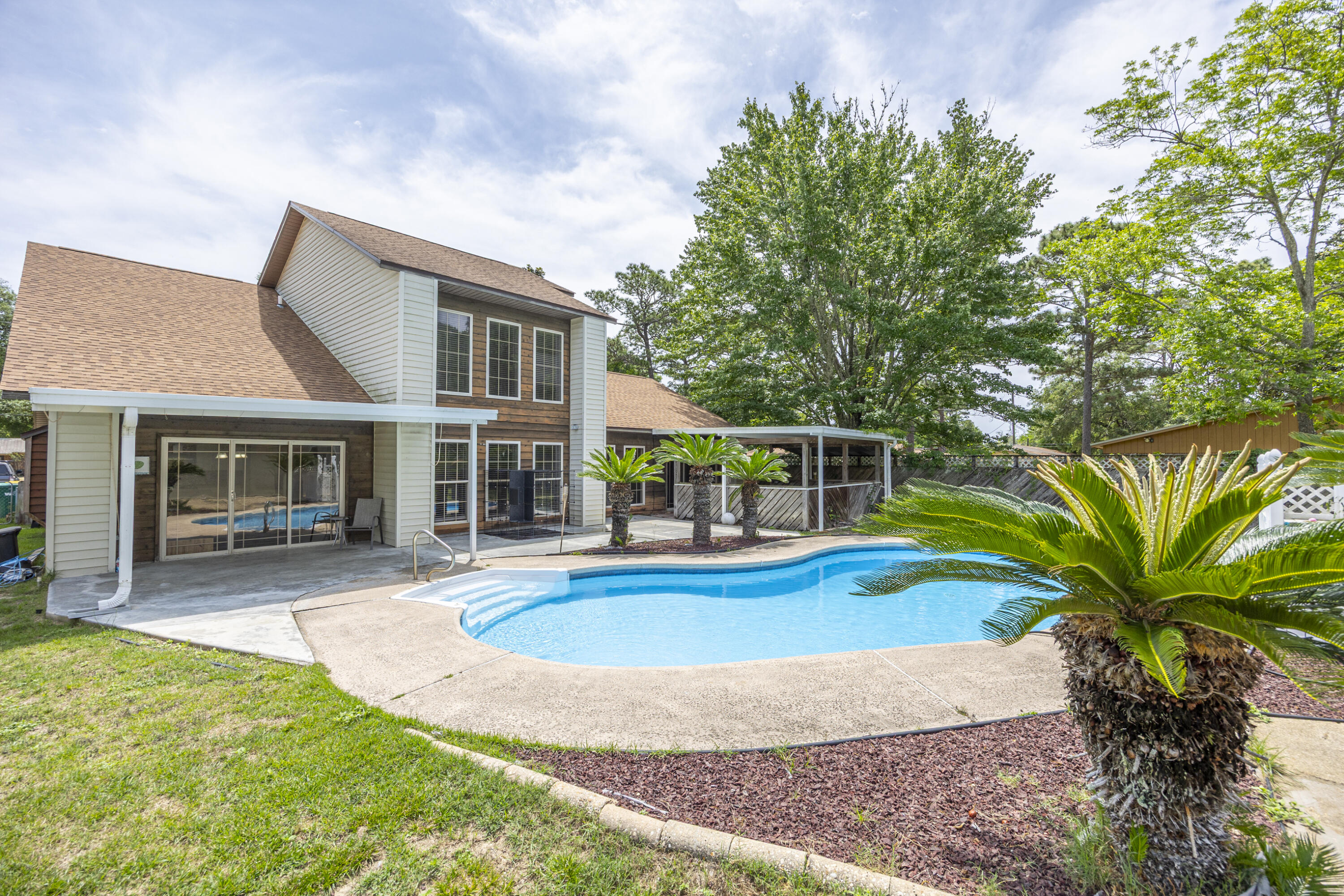 1213 Forest Heights Road