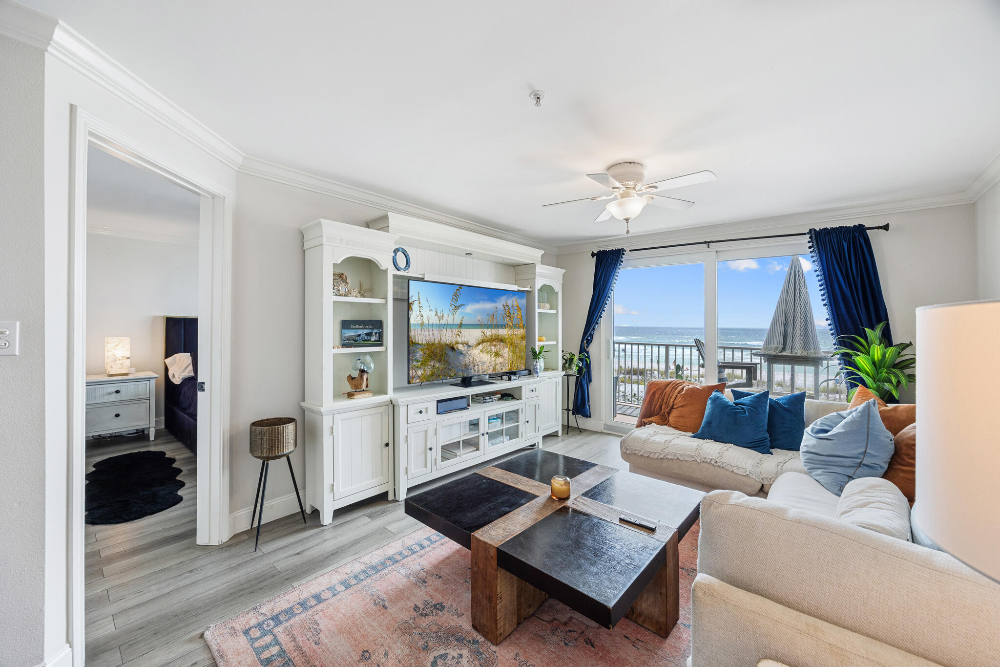 670 Nautilus Court 202