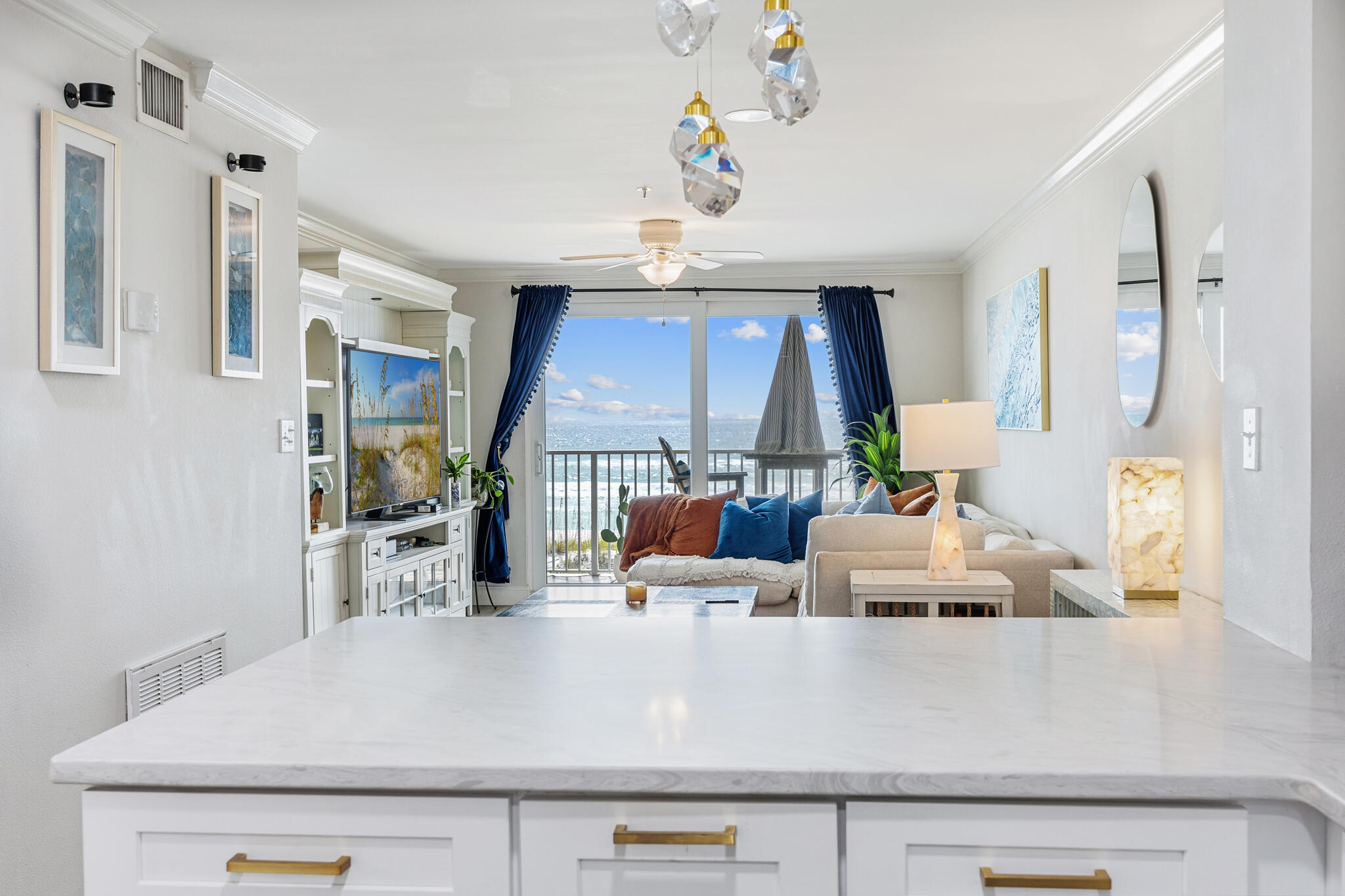 670 Nautilus Court 202