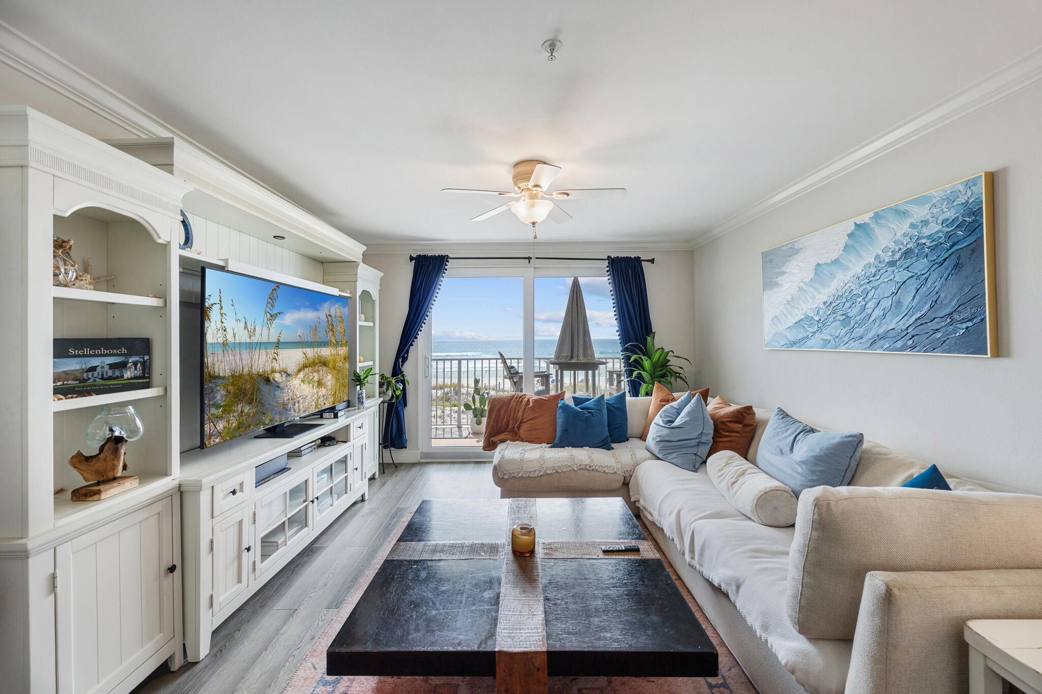 670 Nautilus Court 202