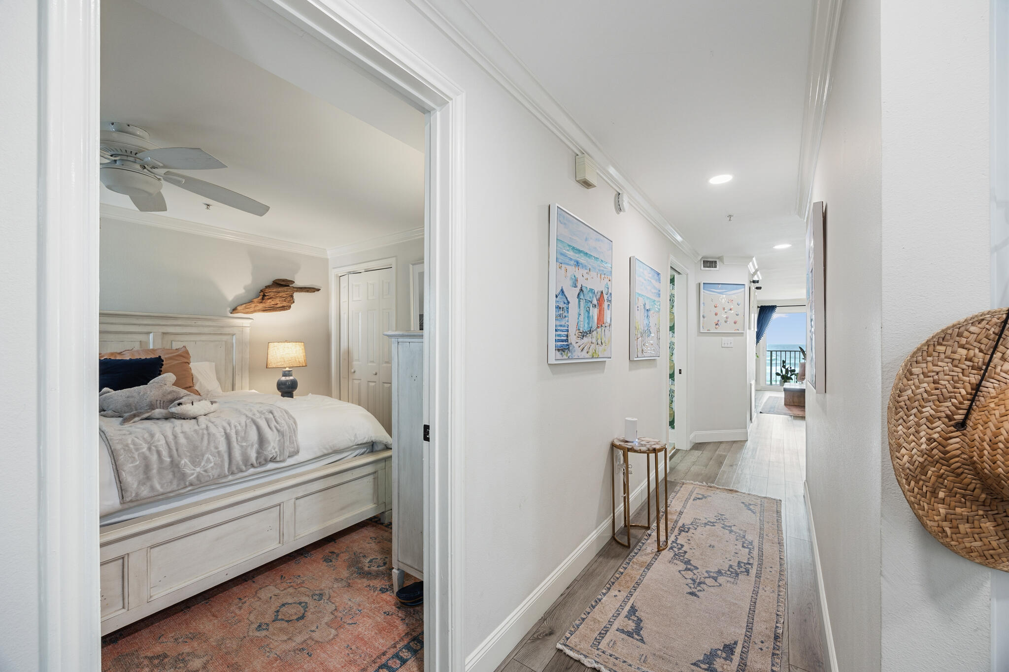 670 Nautilus Court 202