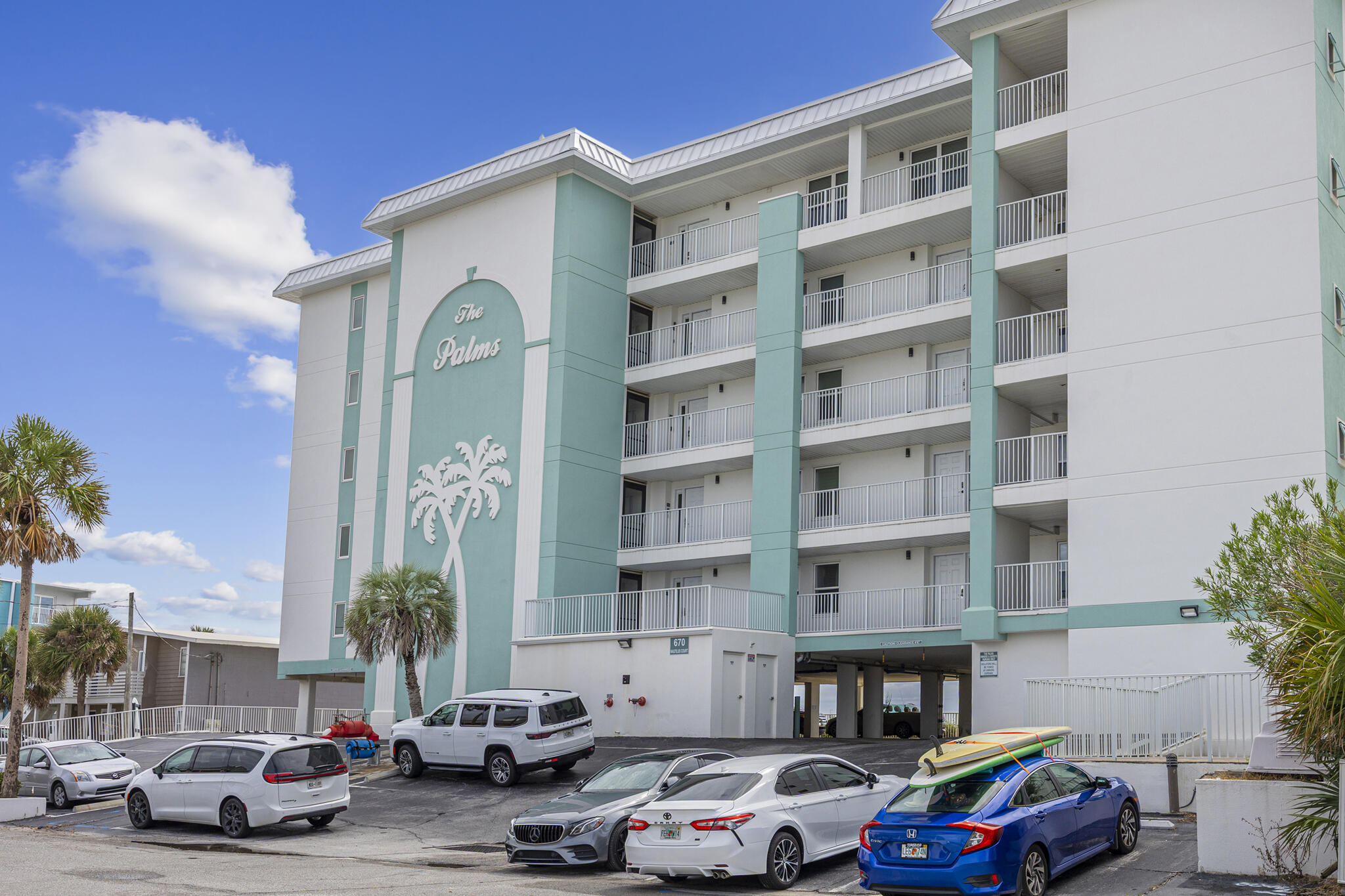 670 Nautilus Court 202