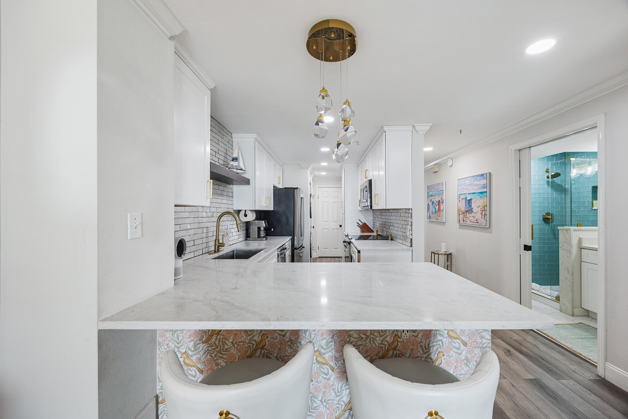 670 Nautilus Court 202