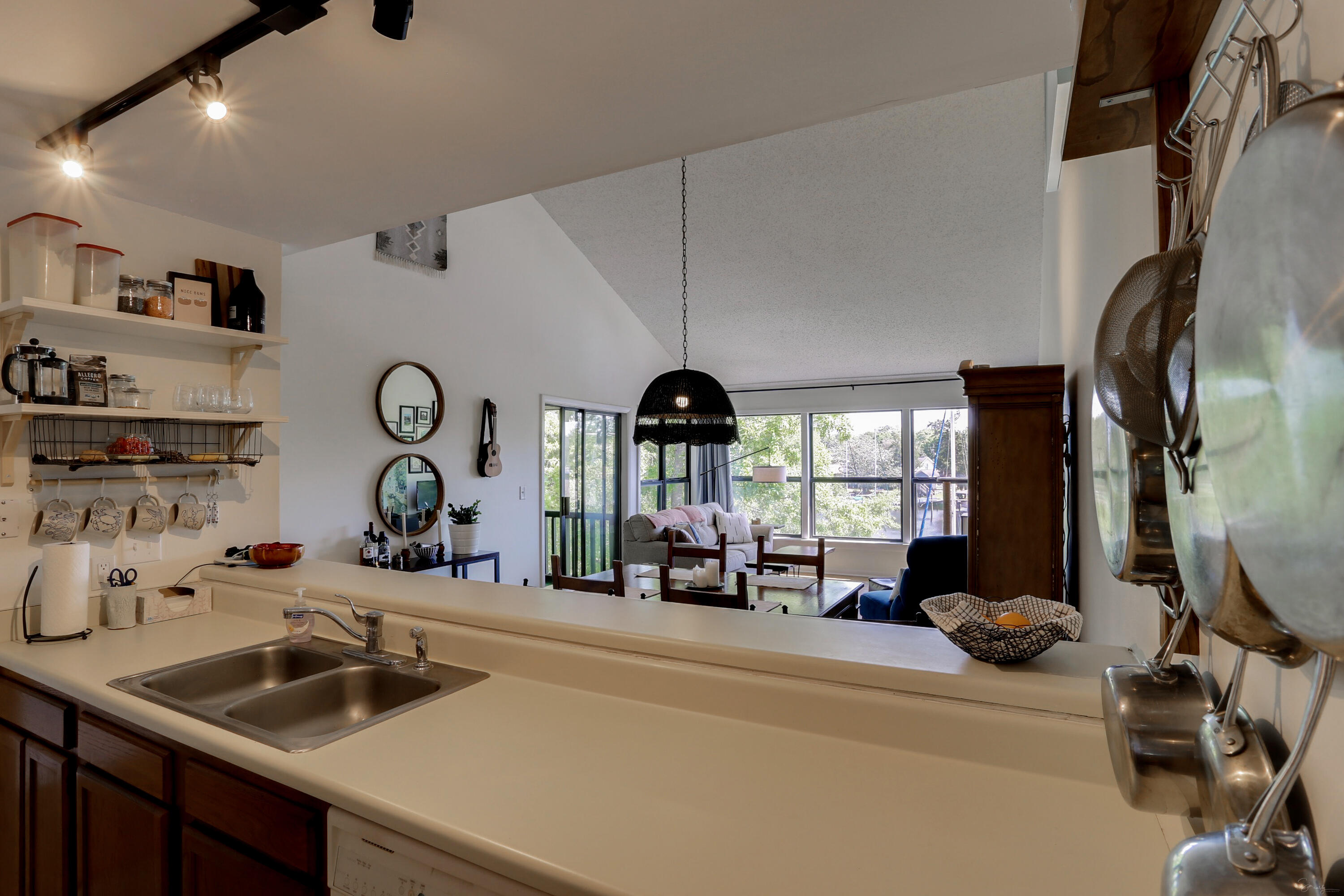 300 Yacht Club Drive Unit: UNIT 13