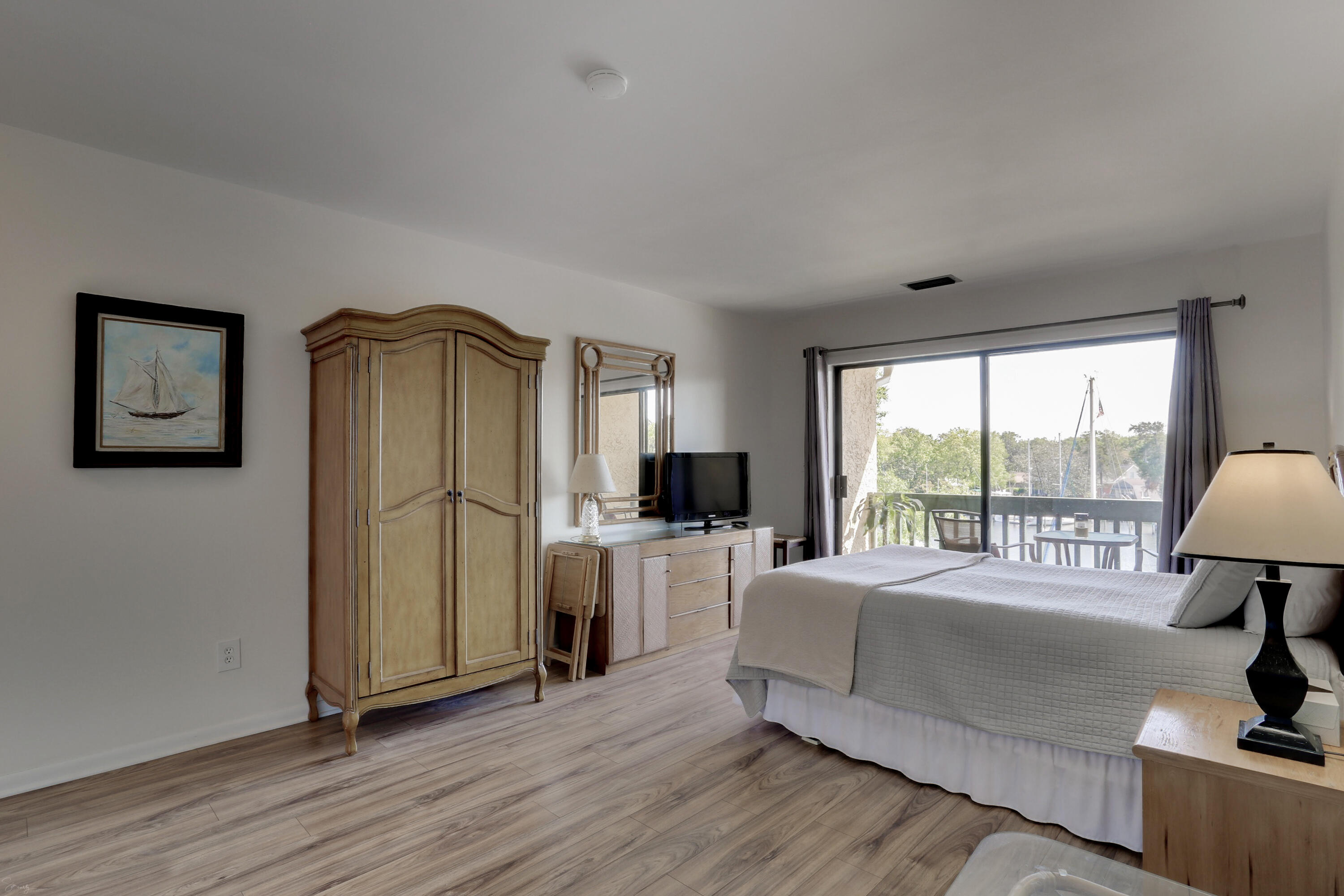 300 Yacht Club Drive Unit: UNIT 13