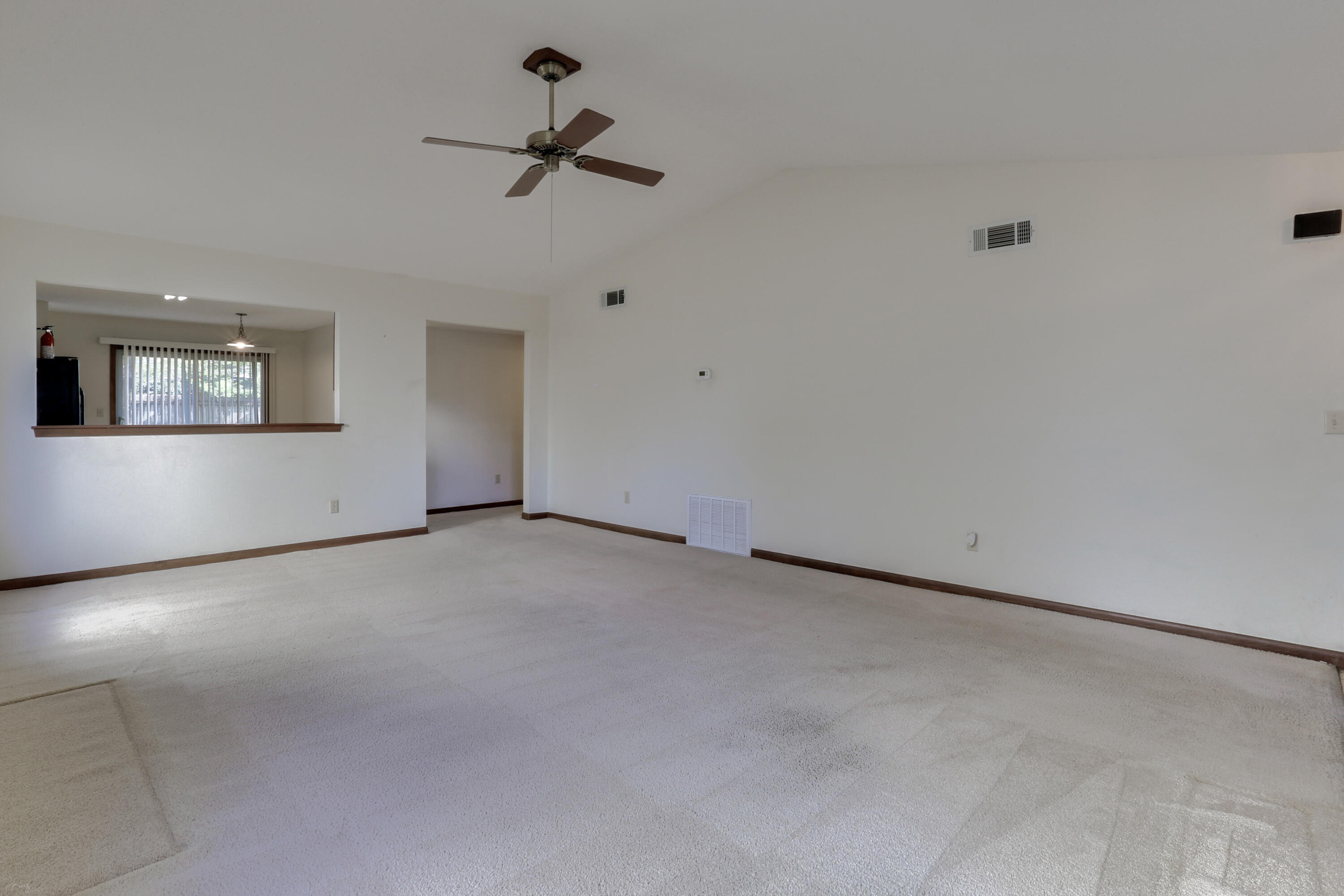 3201 Sunshine Lane