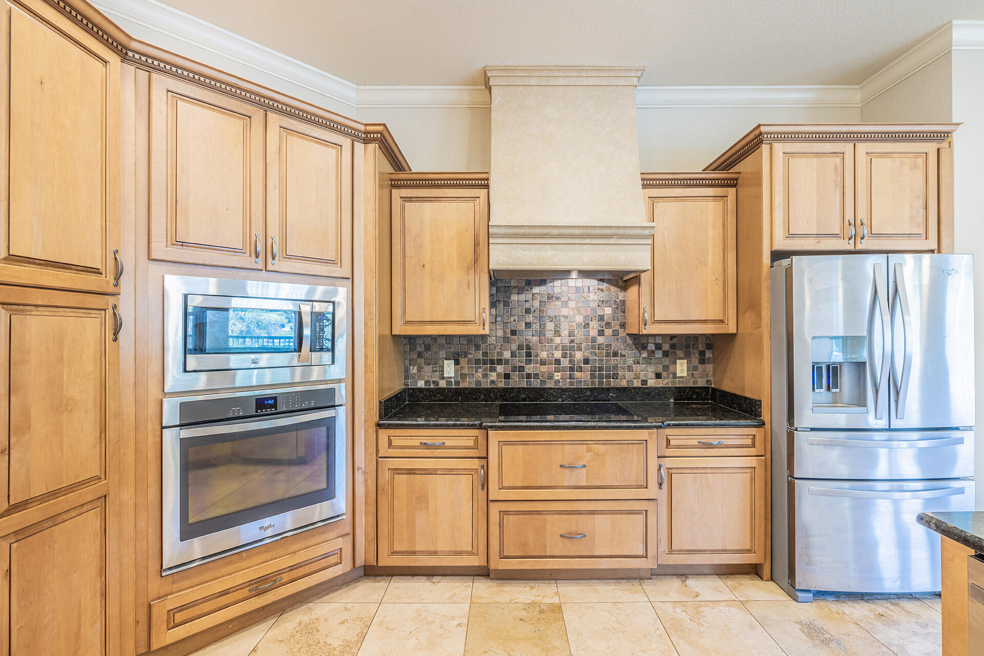 2339 Canal Drive