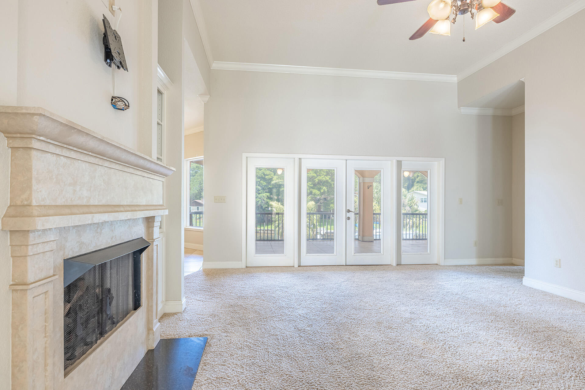 2339 Canal Drive