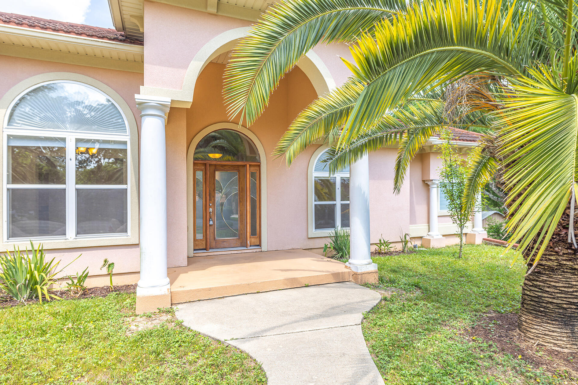 2339 Canal Drive