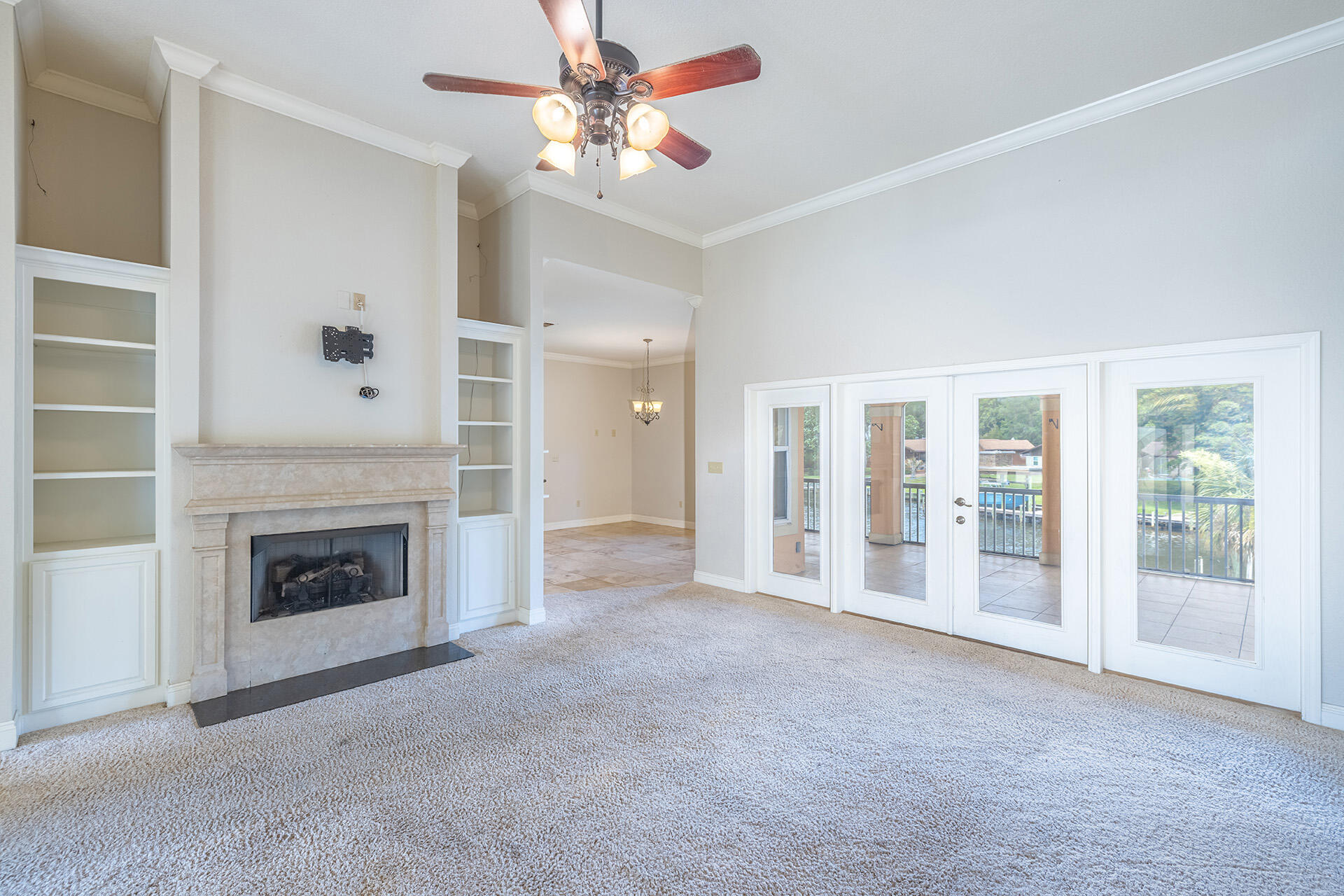 2339 Canal Drive