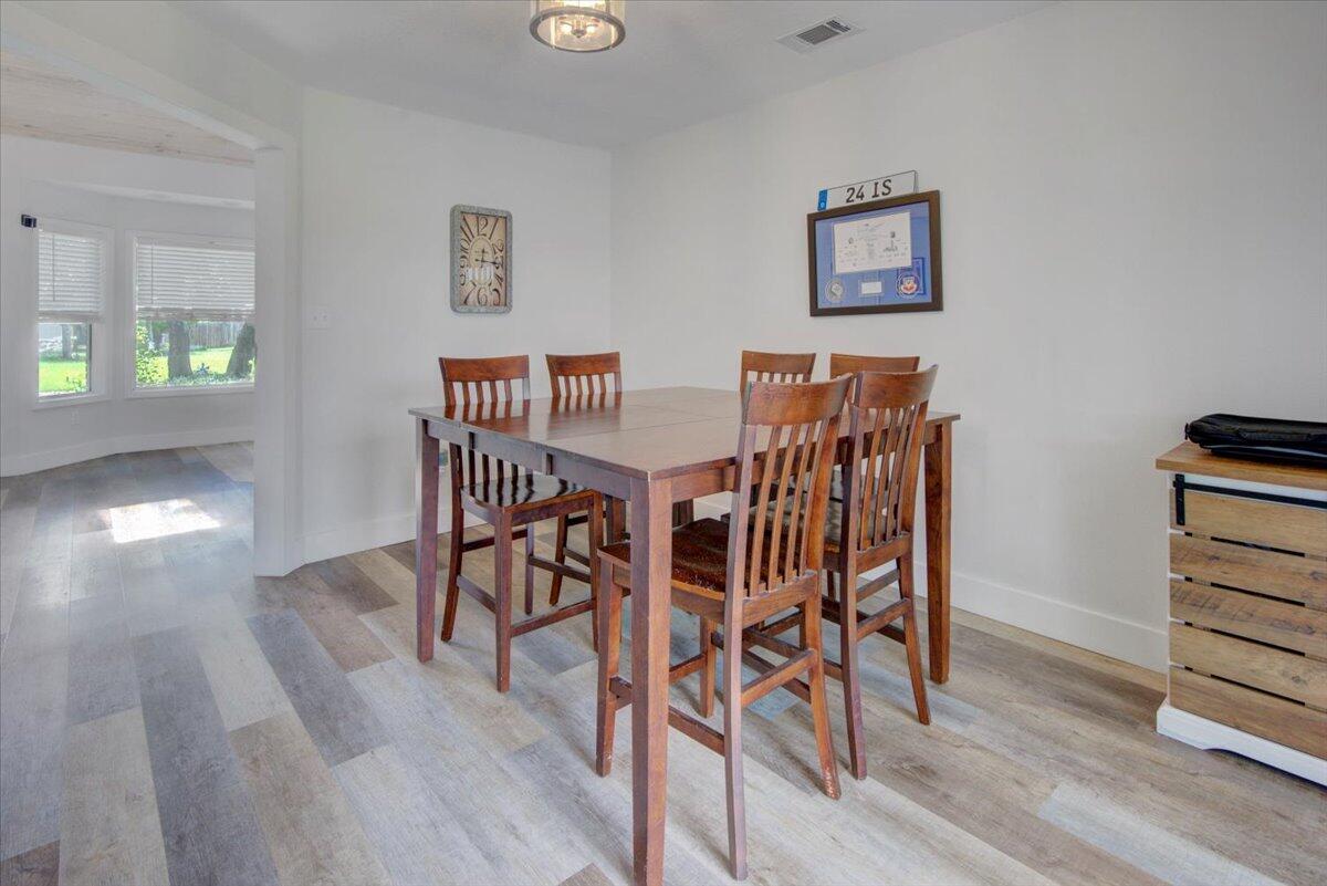 10008 Calle De Palencia