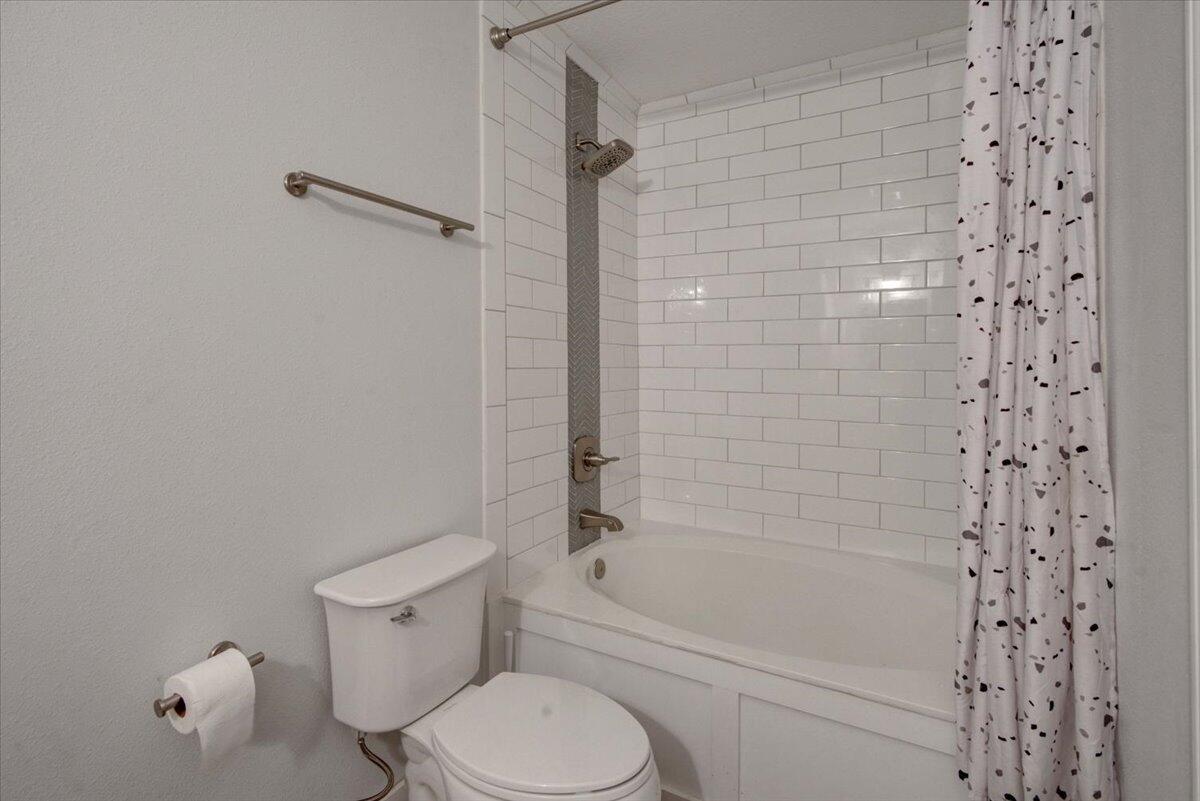 10008 Calle De Palencia