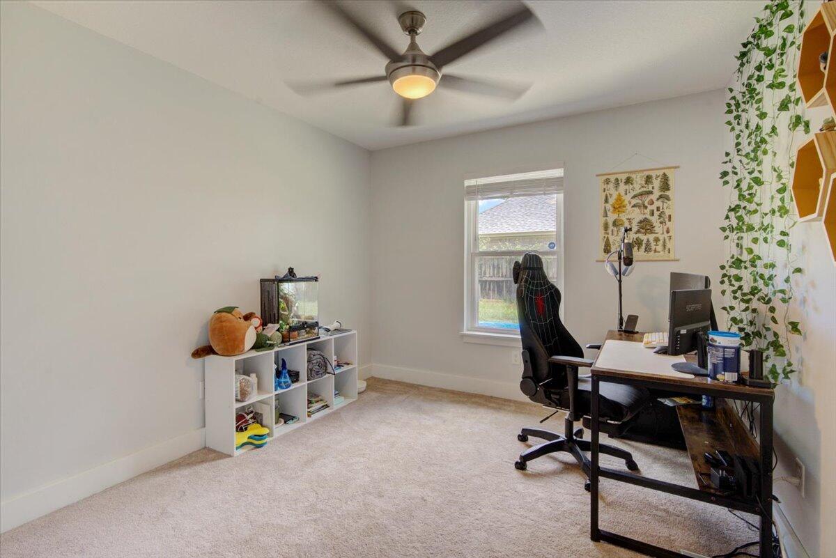 10008 Calle De Palencia